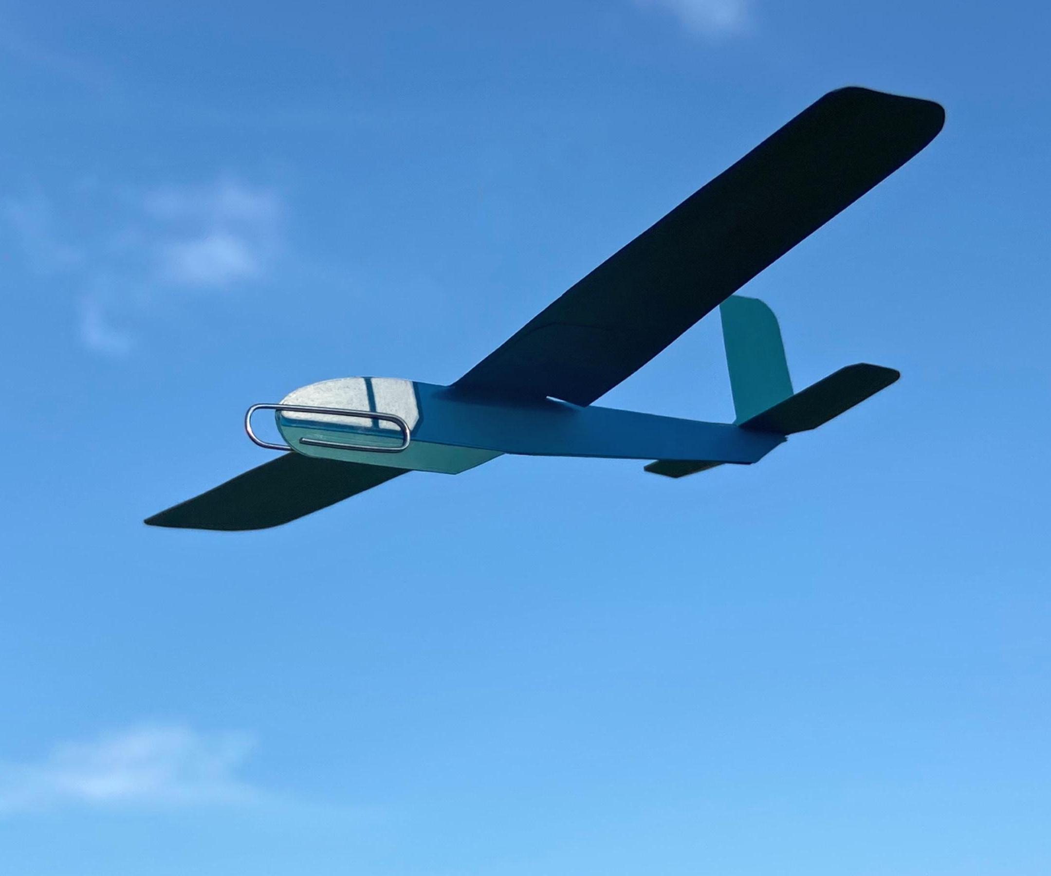 Card Stock Glider / Planeador De Cartulina