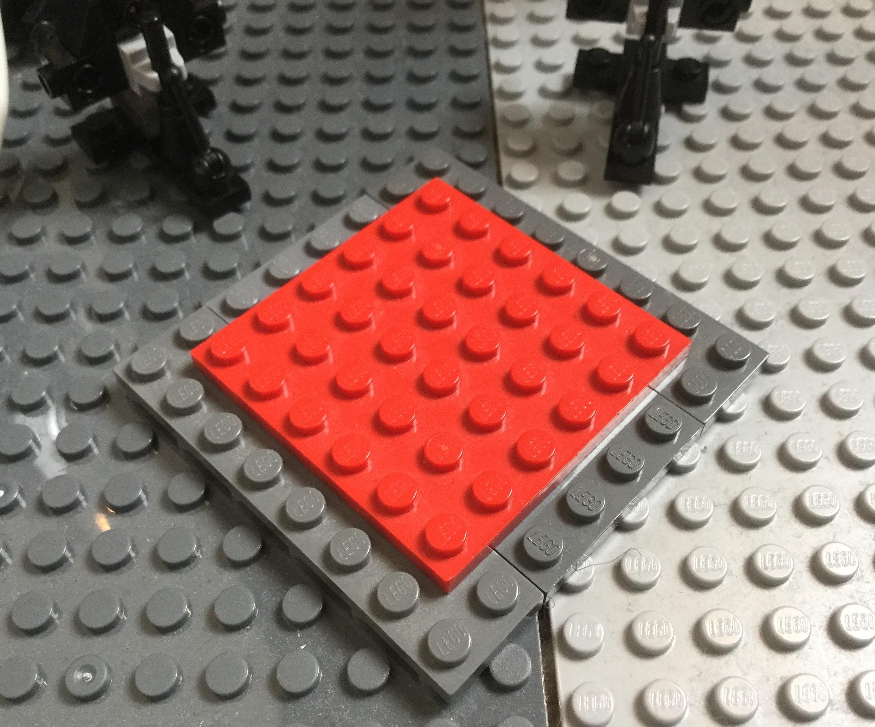 Lego Portal - Old Aperture 1500 Megawatt Heavy Duty Super Colliding Super Button