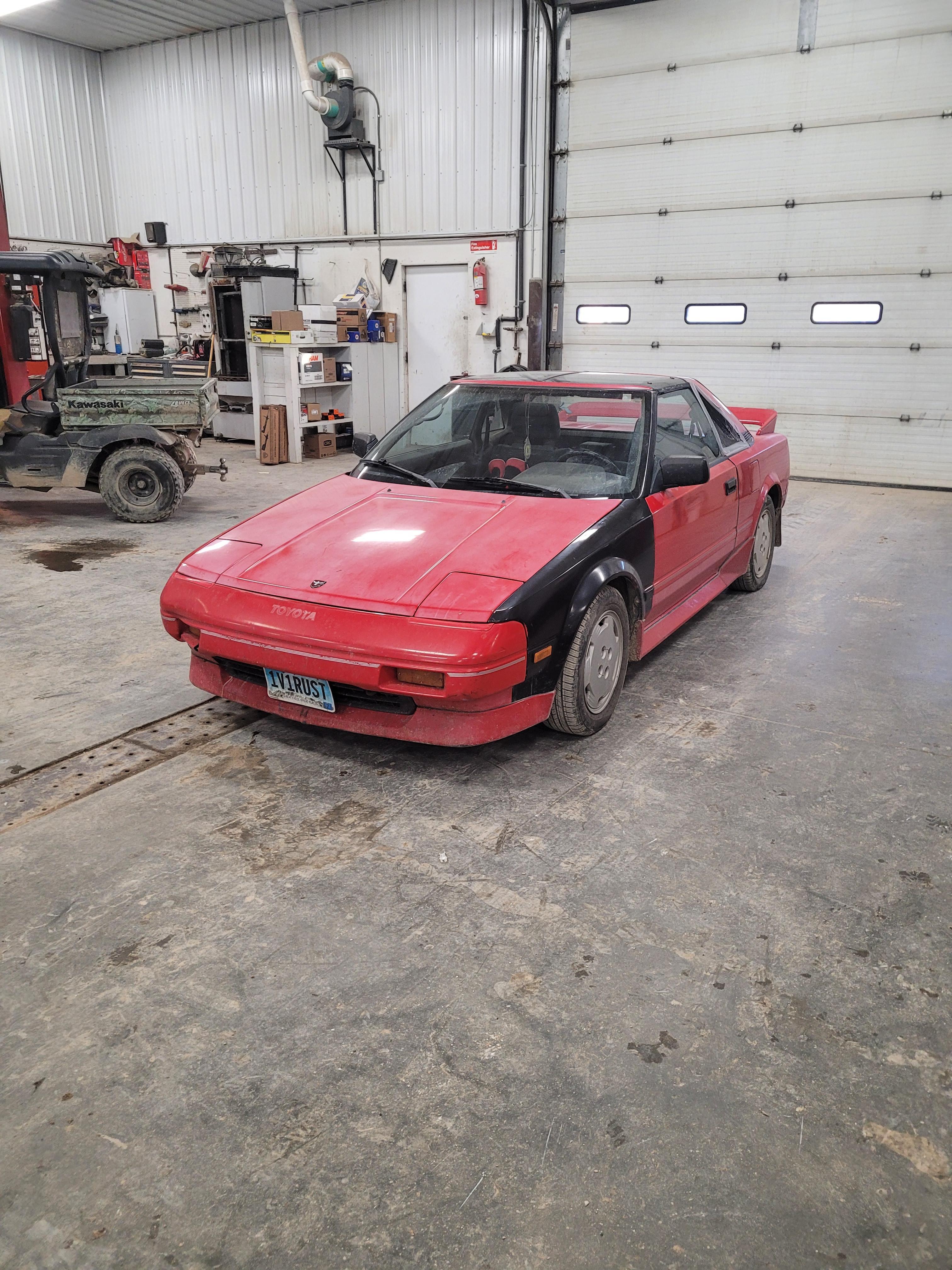 How to Remove and Replace an Air Filter in a Vehicle.