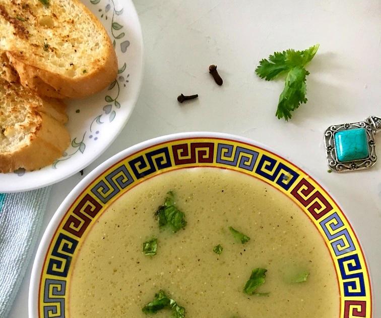 Easy Cabbage Soup With Toasted Garlic Bread