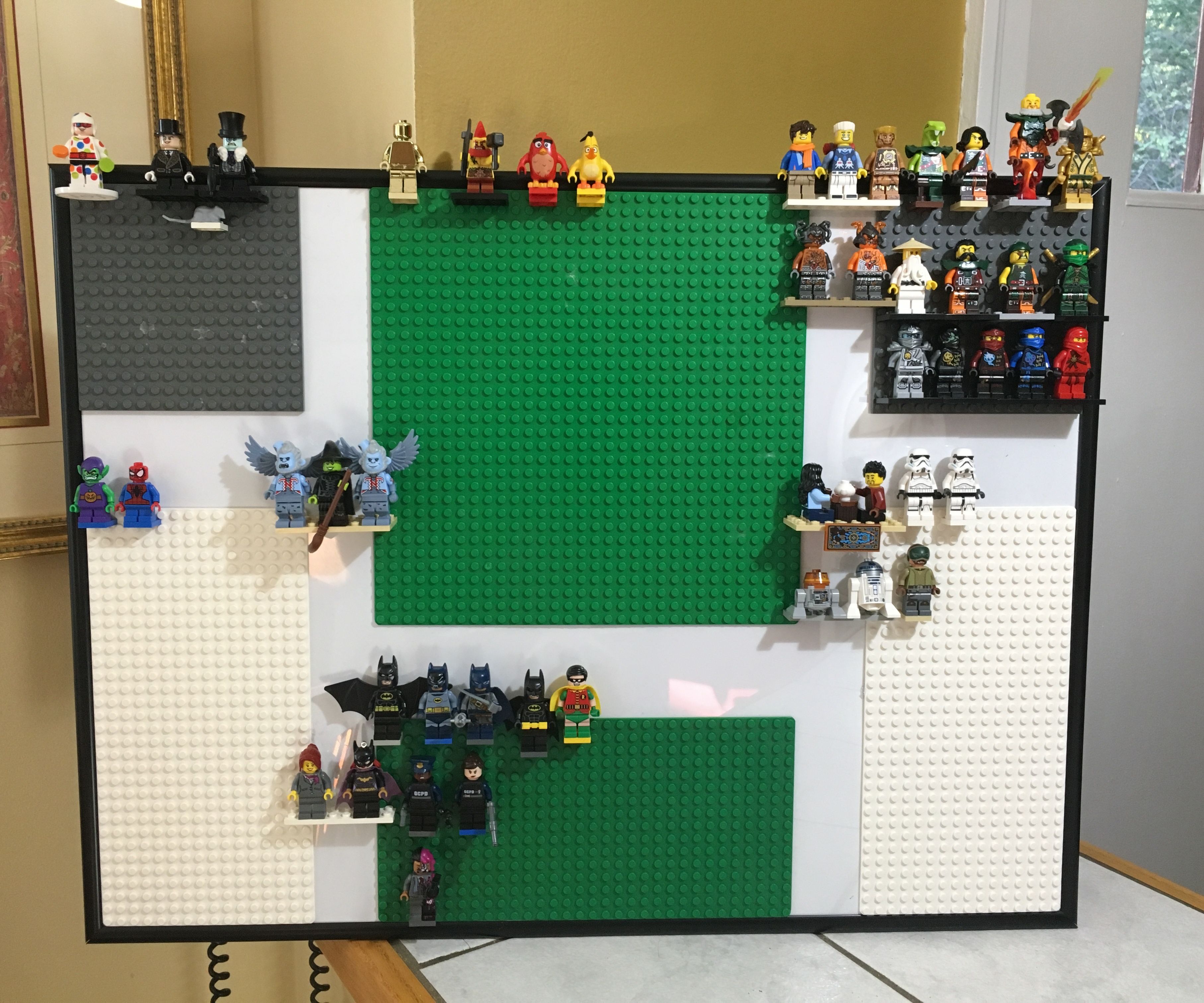 Lego Minifigure Display Case