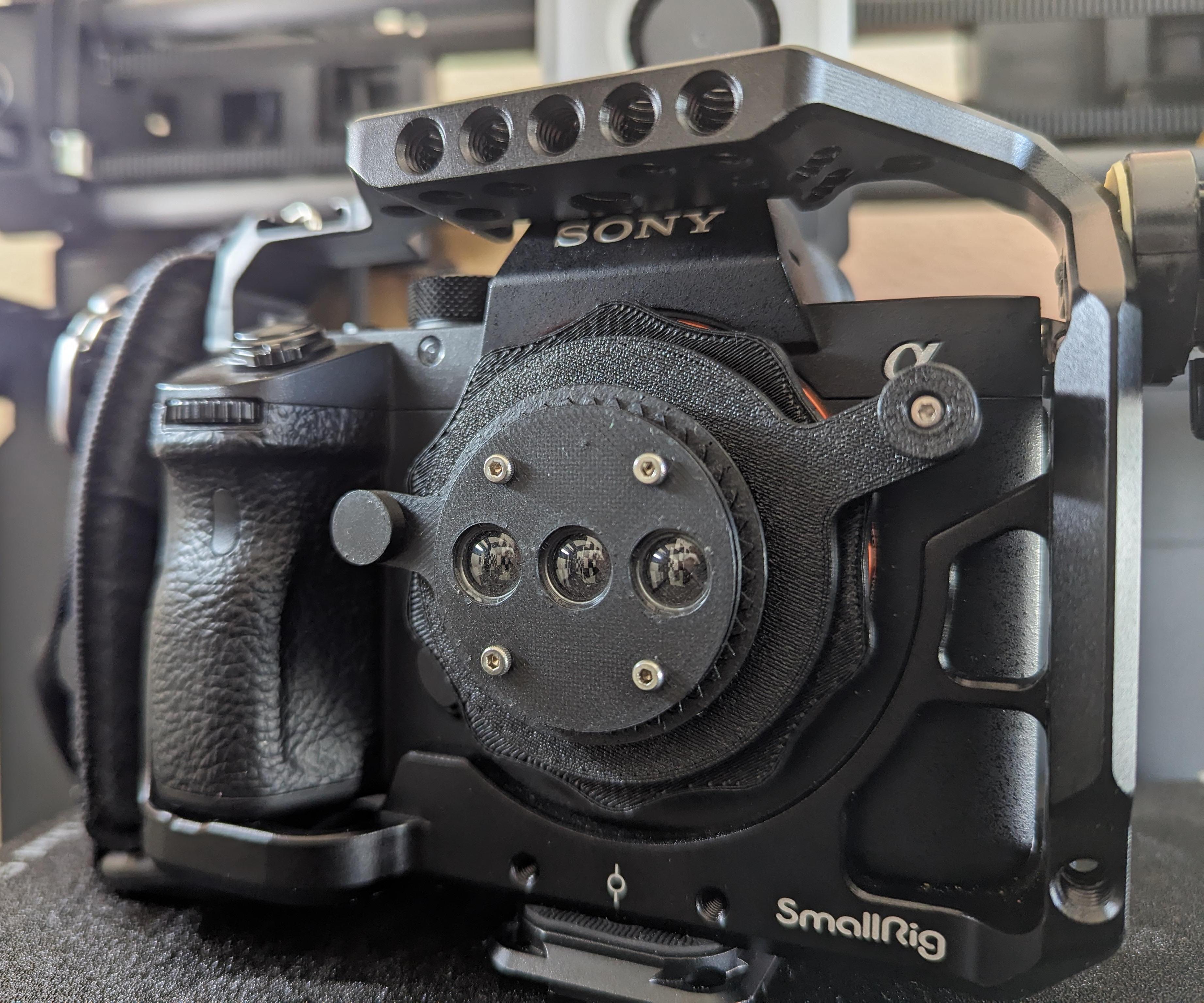 Wigglegram Lens V2 (for Open Sauce)!