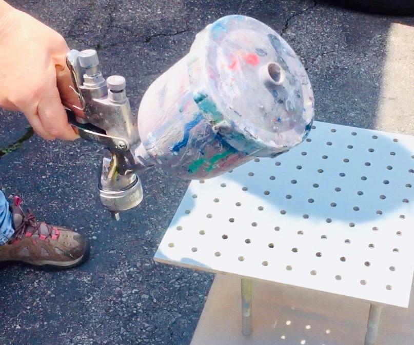 Learn How to Paint With an Air Spray Gun!