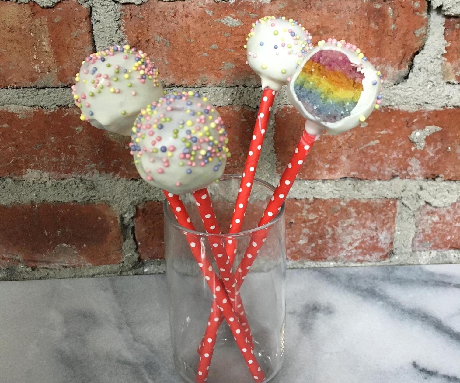 How to Make Rainbow Cake Pops