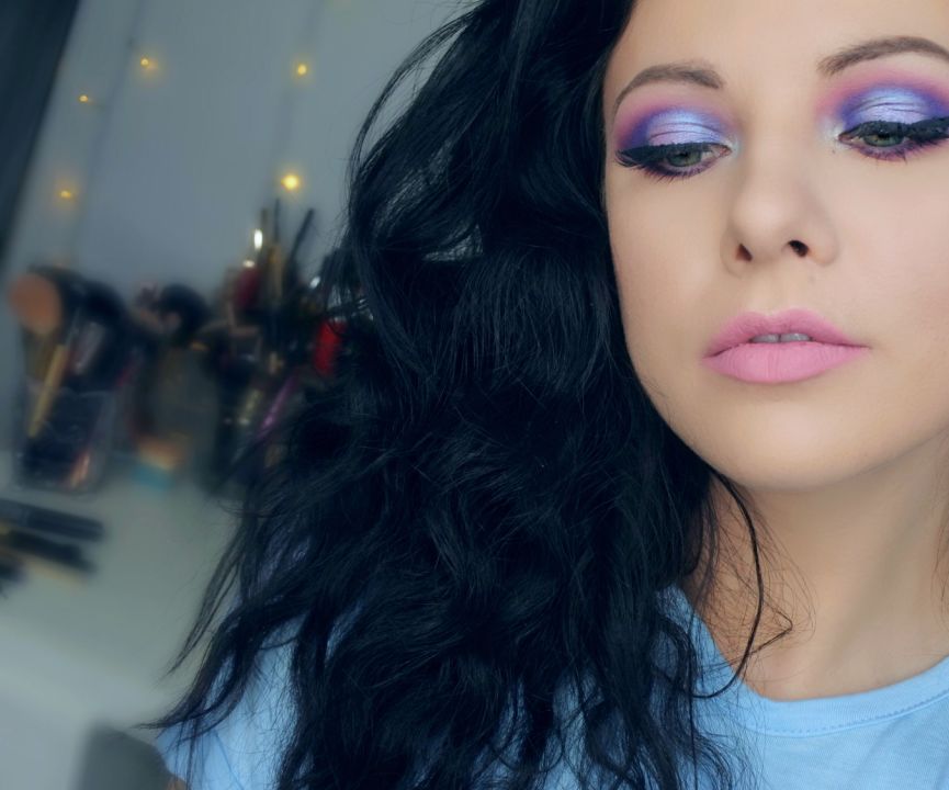 Blue Cut Crease Makeup Tutorial