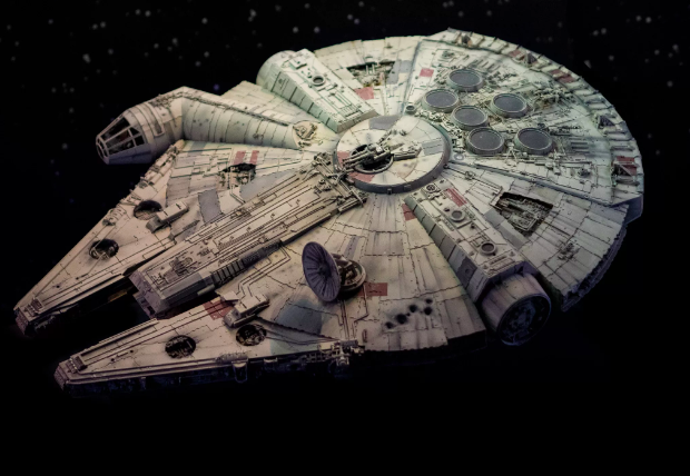 MILLENNIUM FALCON-ROBÔ SEGUIDORA DE LINHA