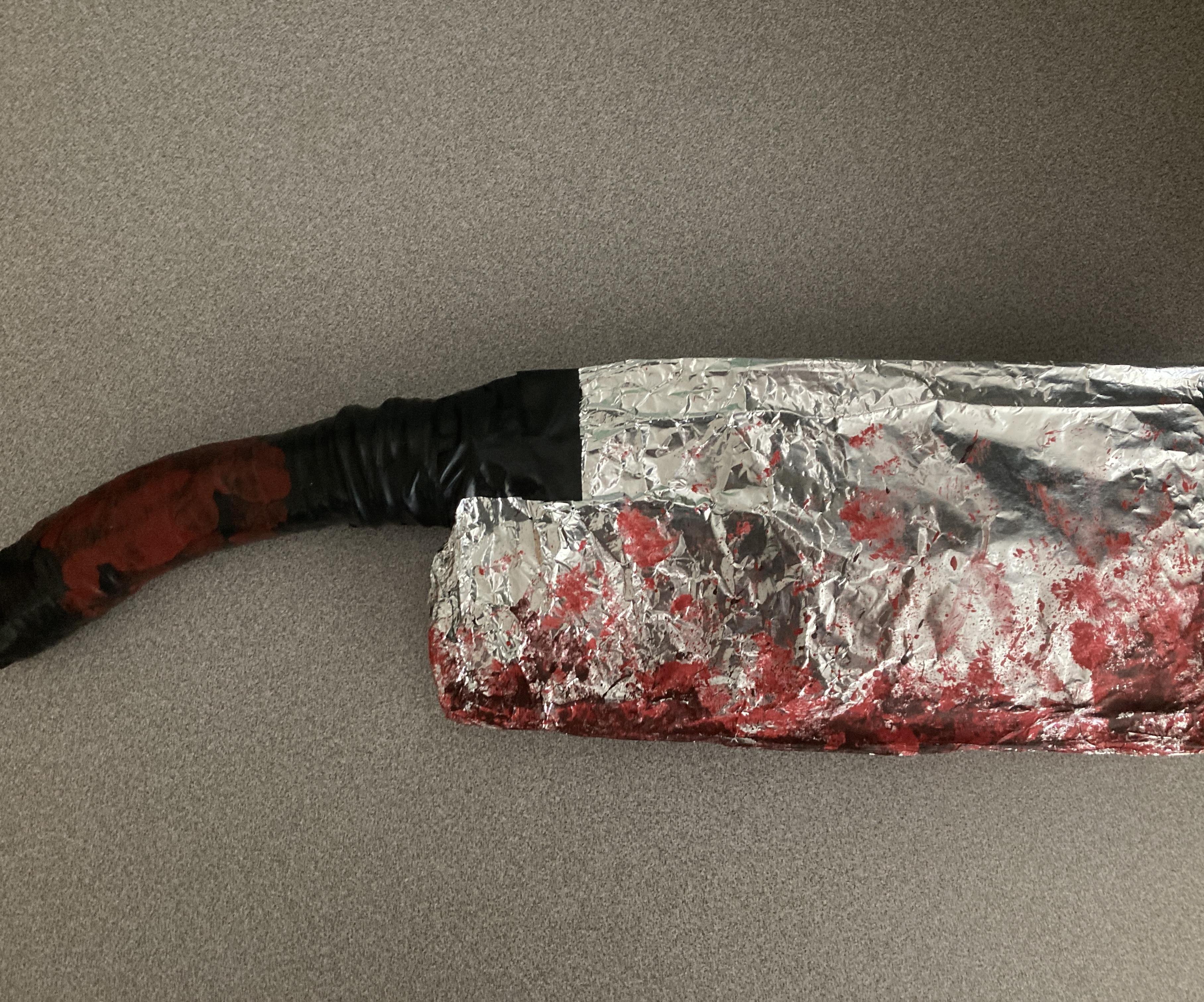 DIY Realistic Knife Halloween Prop