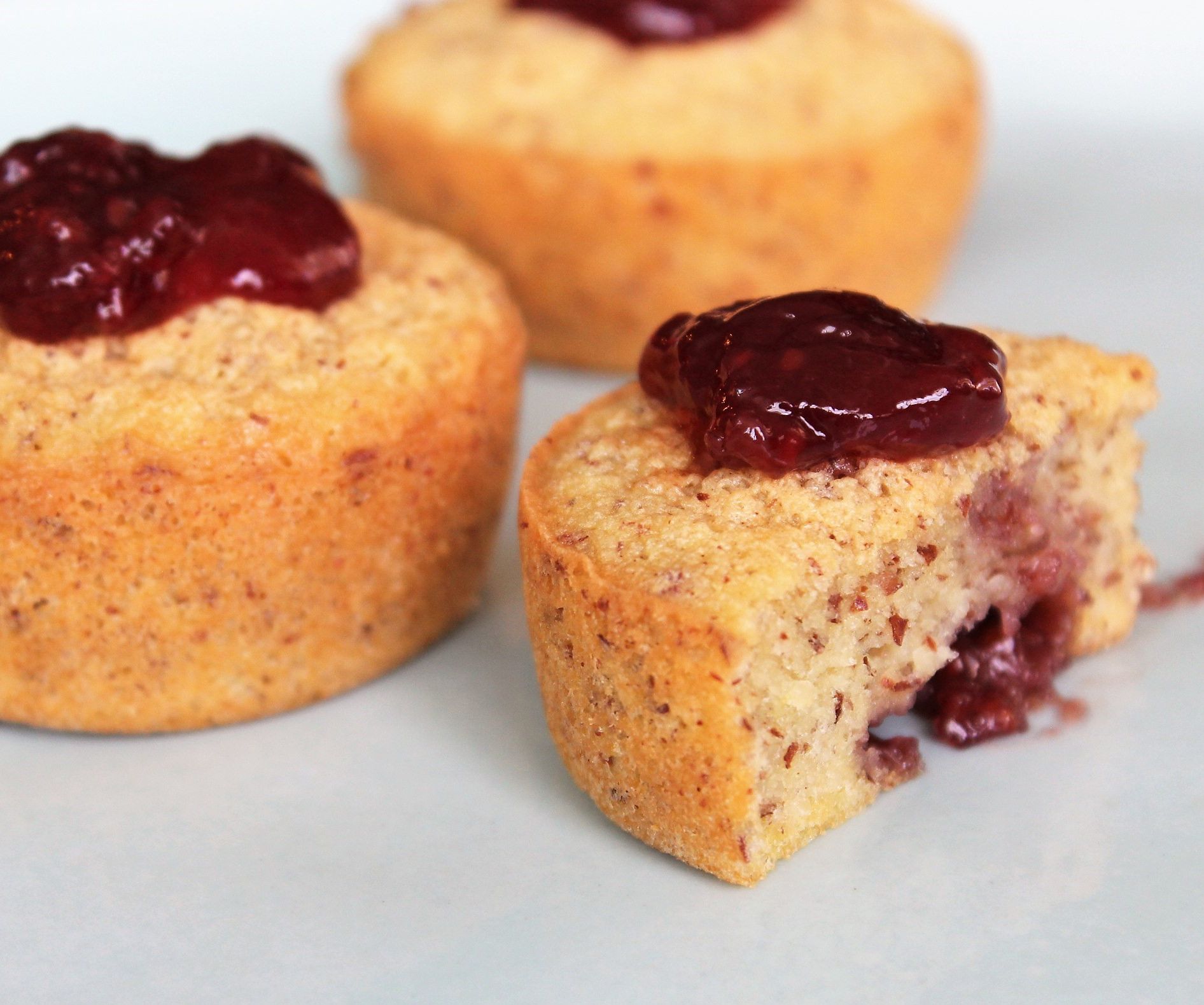 Almond & Fruit Cupcakes (Gluten-Free)