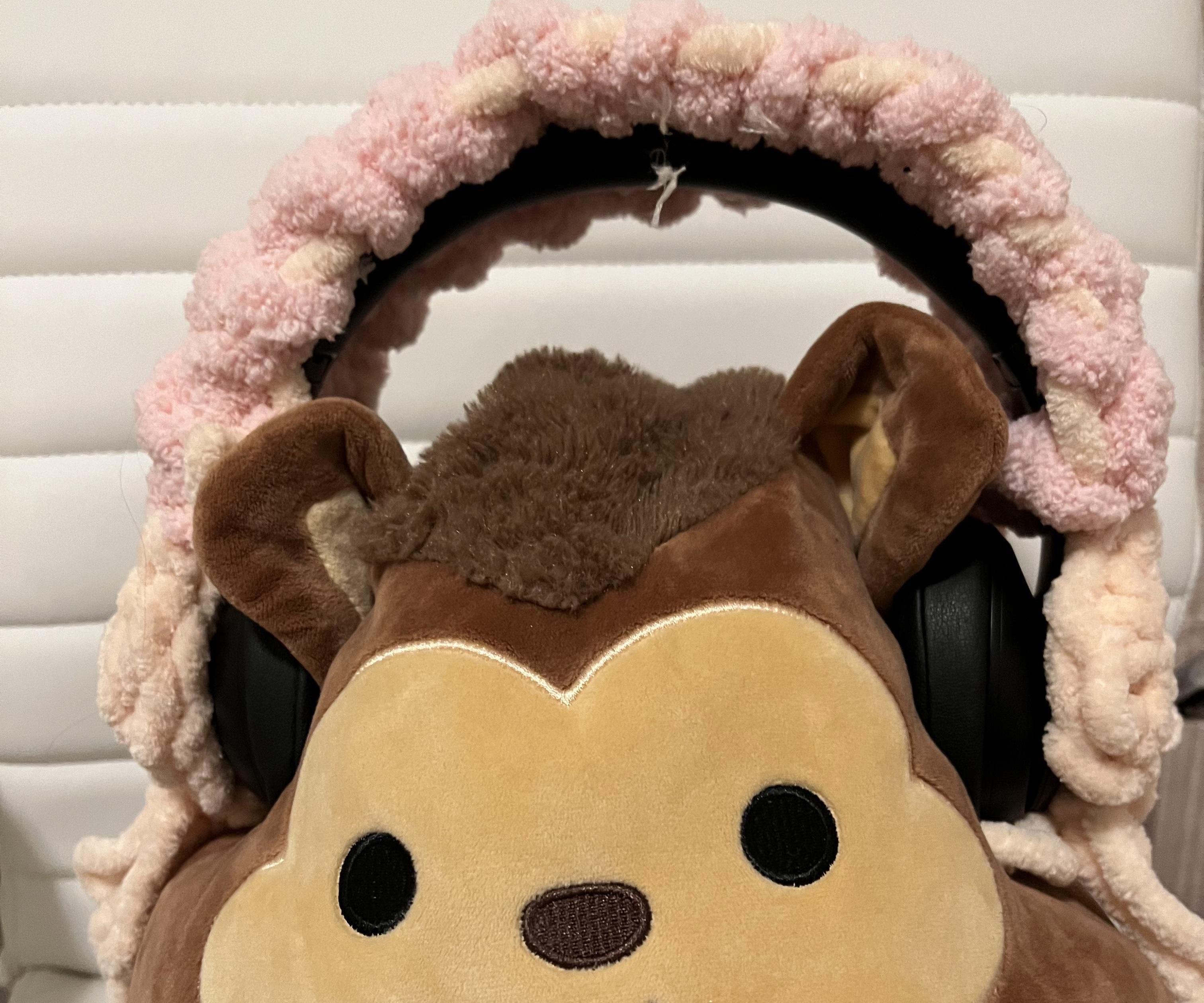 Decorative Crochet Headphones Cover