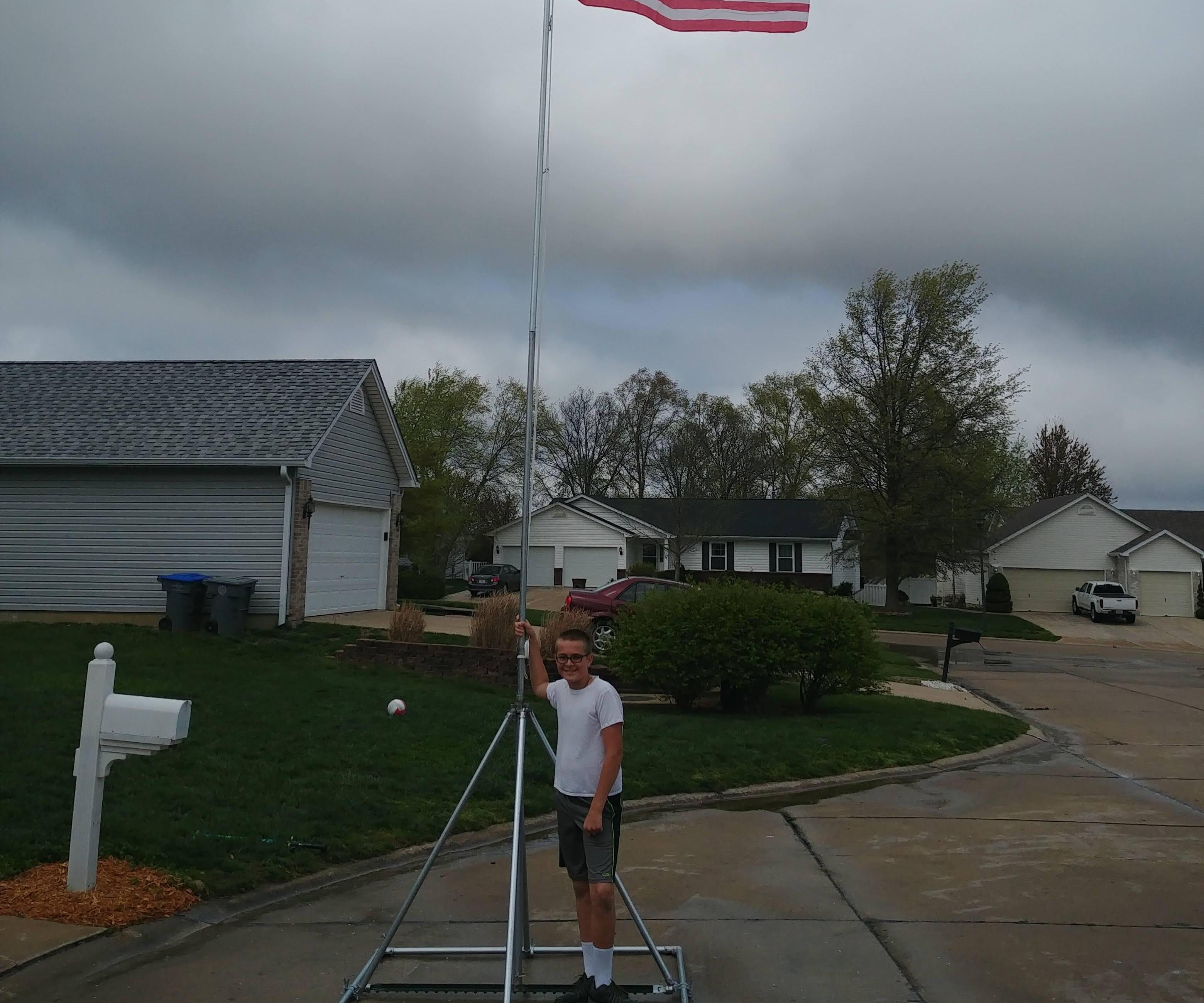 Free Floating Flag Pole