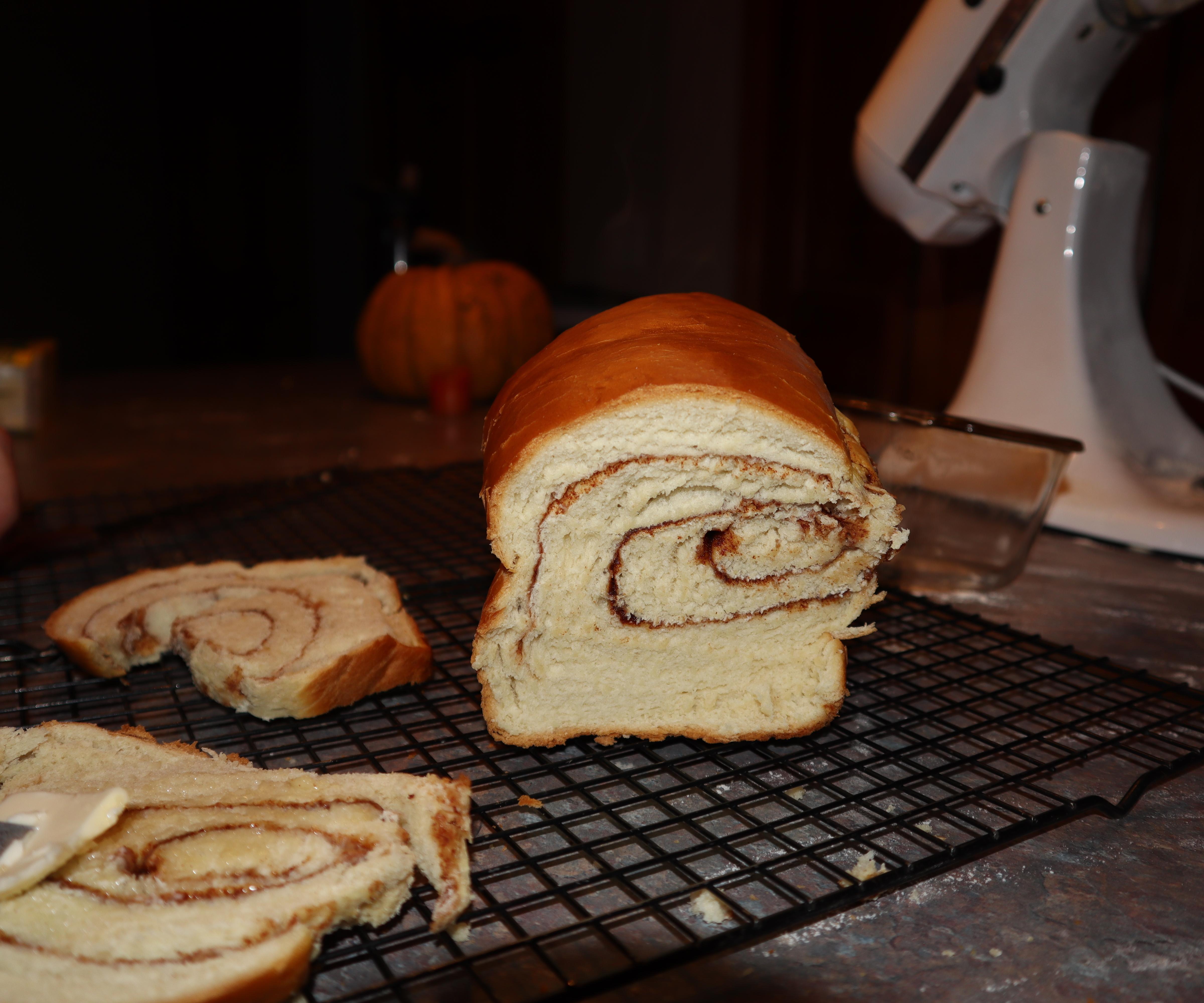 Tasteful and Beautiful Cinnamon Raisin Bread (No Breadmaker Required)