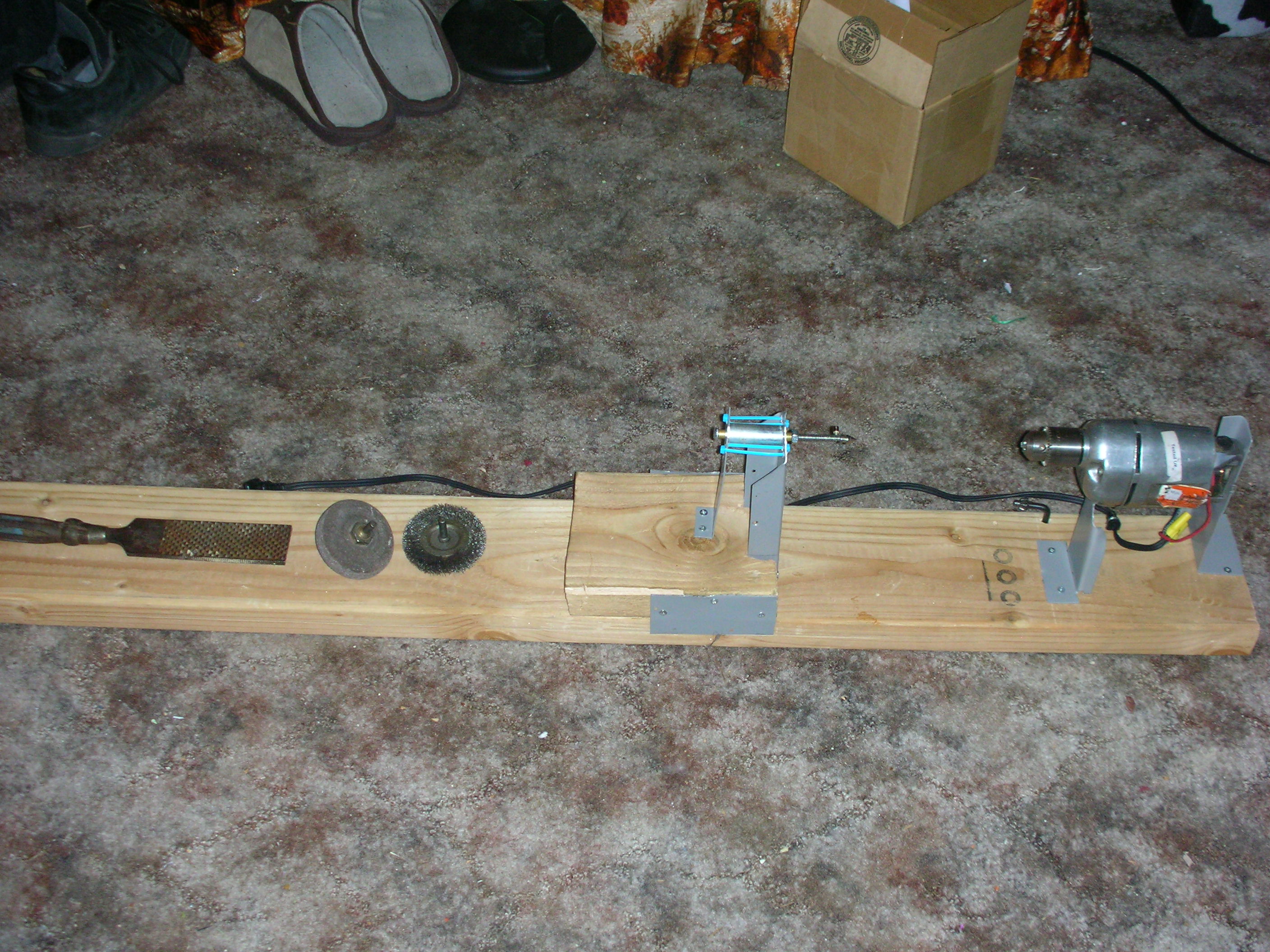 The Bare Minimum DIY Lathe