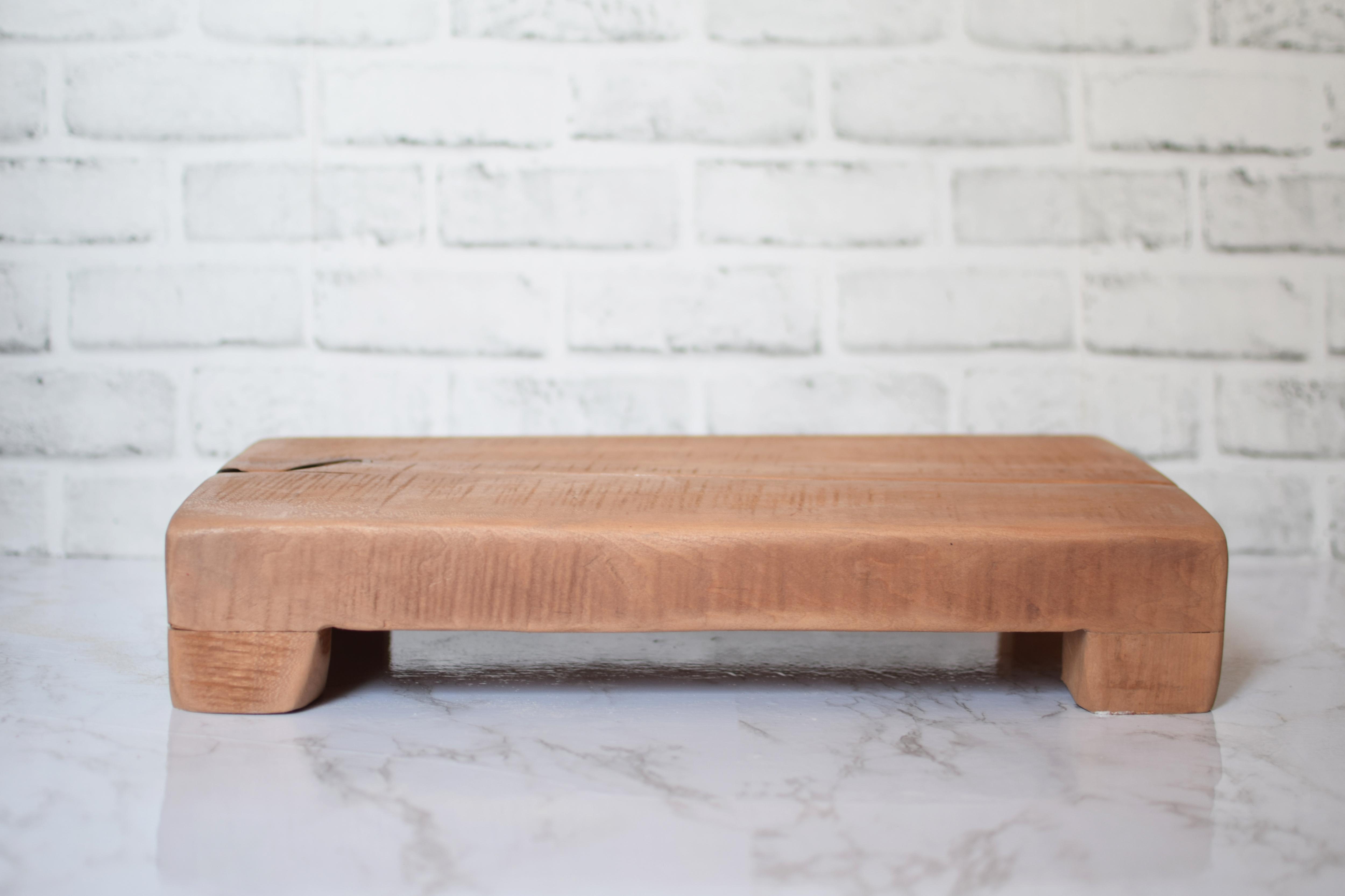 Vintage-Looking Wooden Riser