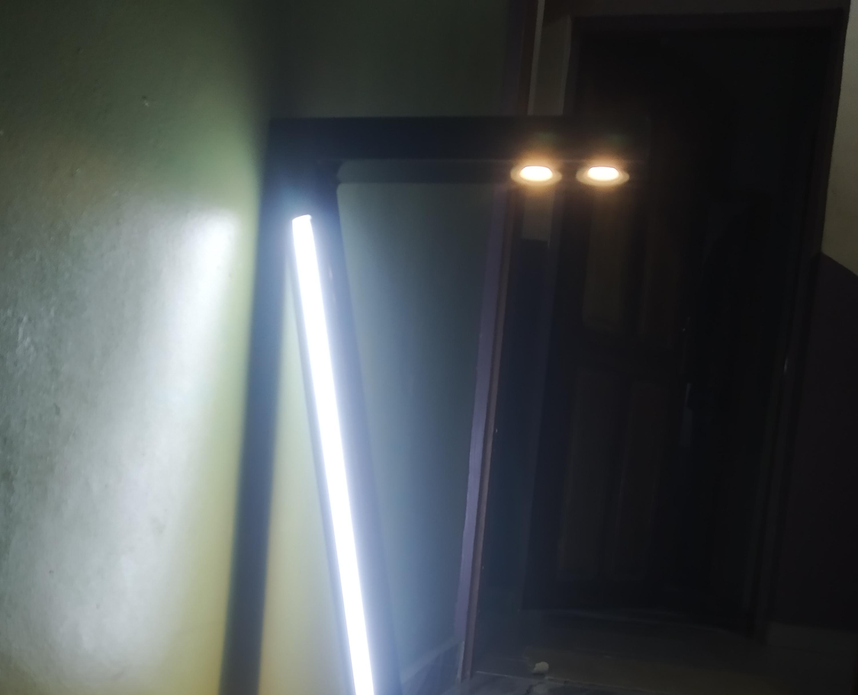 Figure 7 Ip44 LED Walkway/garden Bollard Light