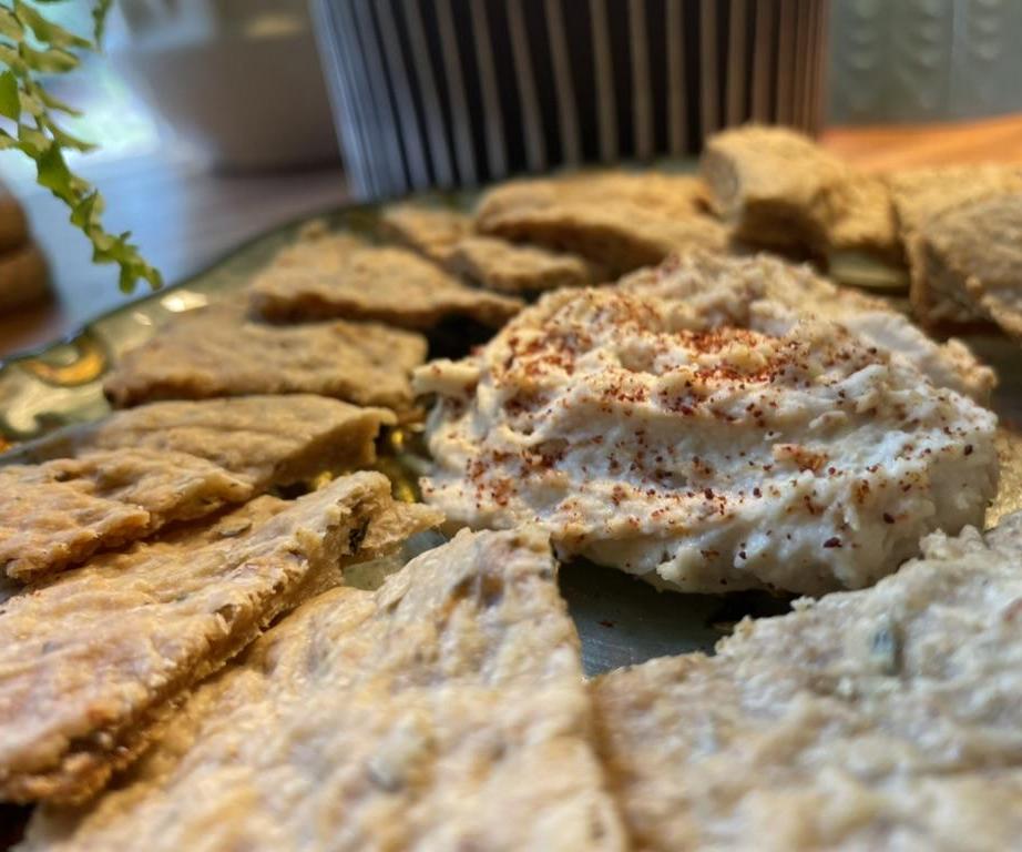 Sourdough Crackers!! ONLY 4 INGRIDIENTS!