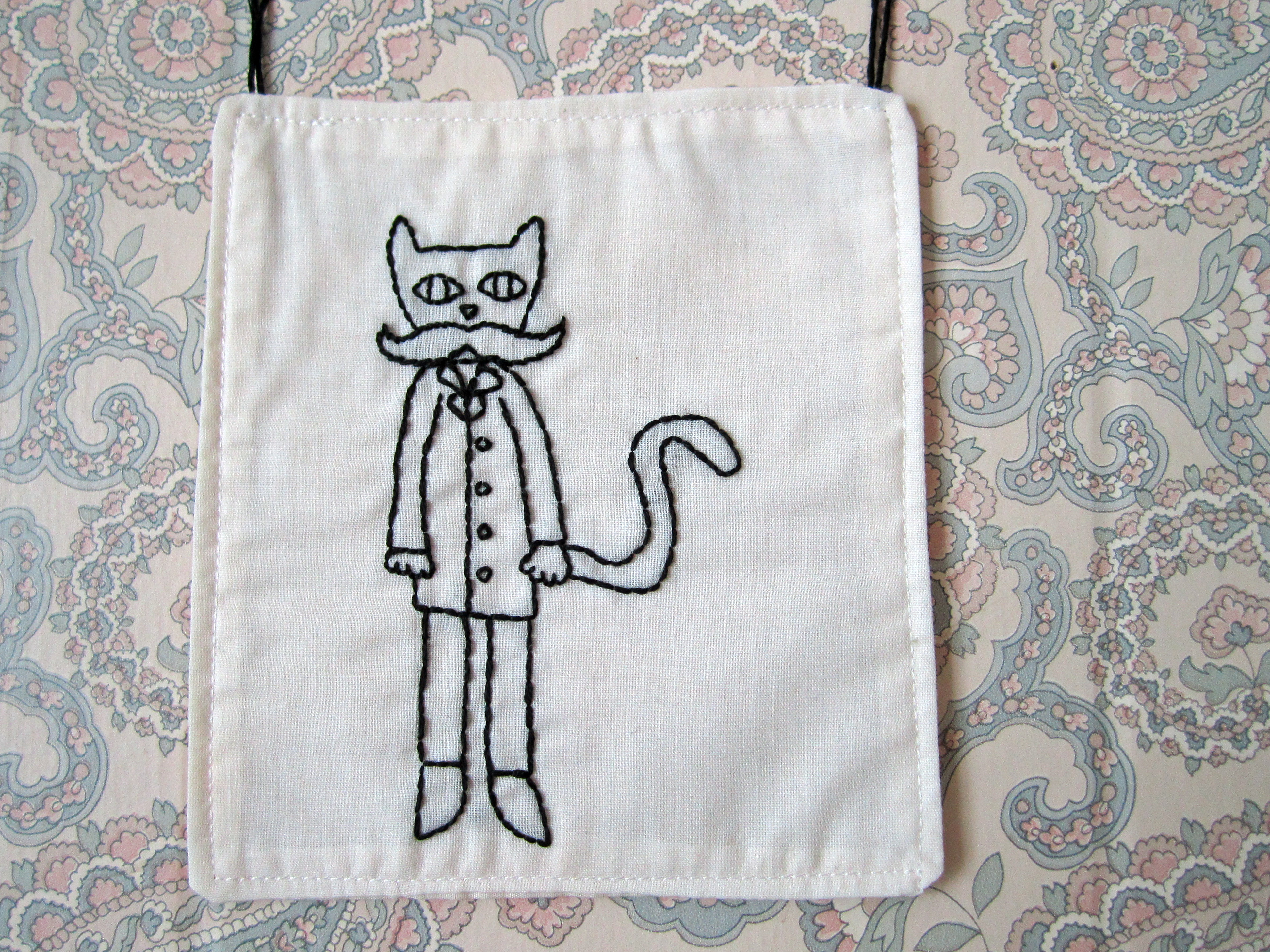Turn Embroideries Into Wall Hangings!
