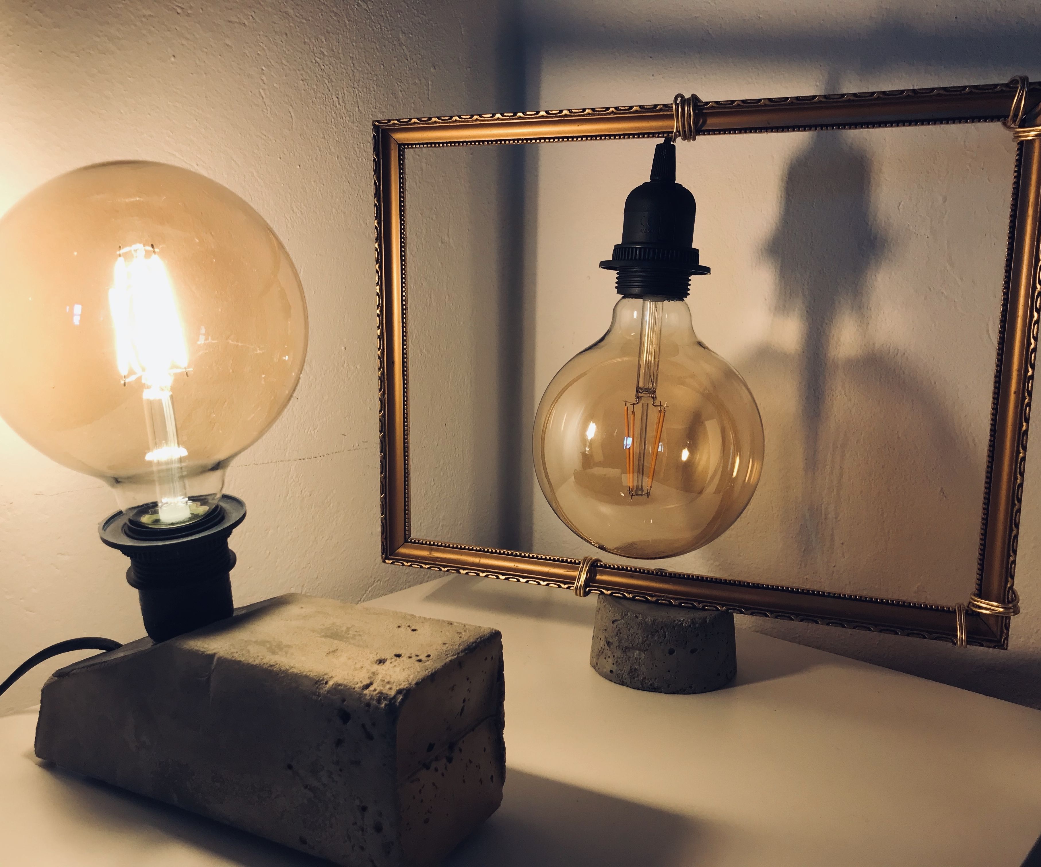 Concrete Bedside Lamps by Using Molds of Trash 