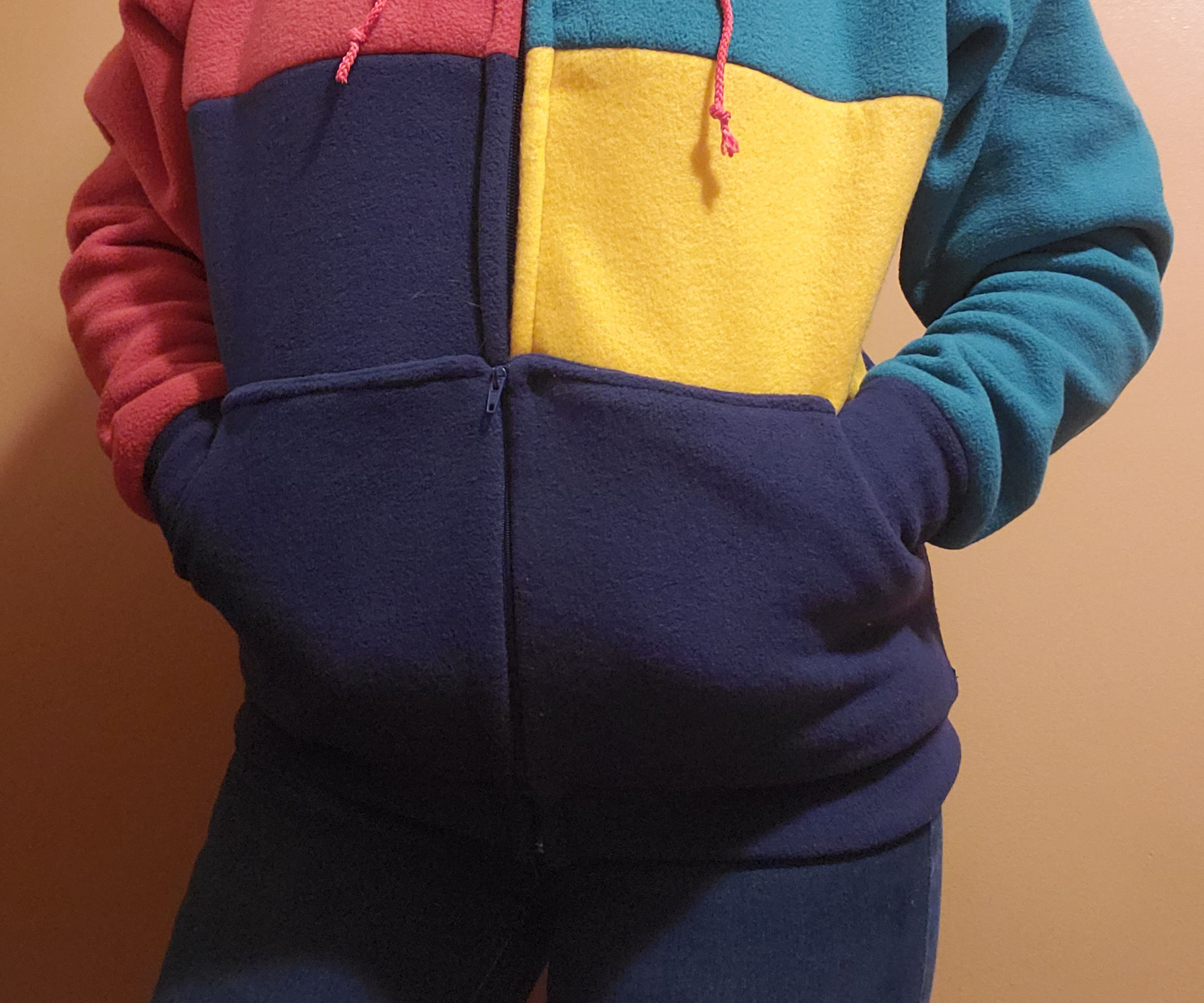 Color-blocked Zhoodie