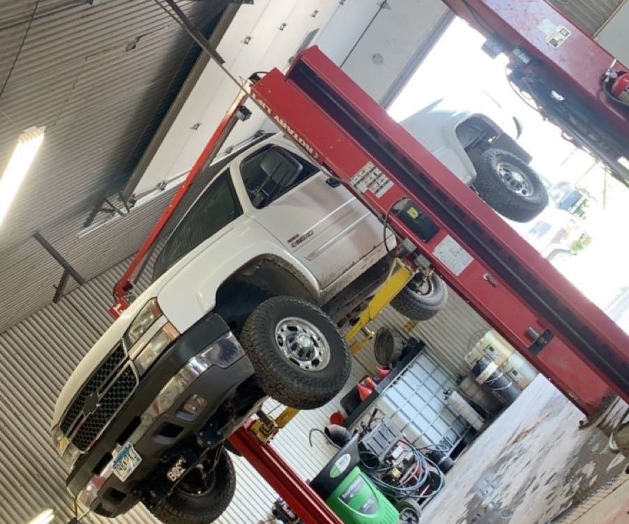 How to Change Engine Oil in a Vehicle