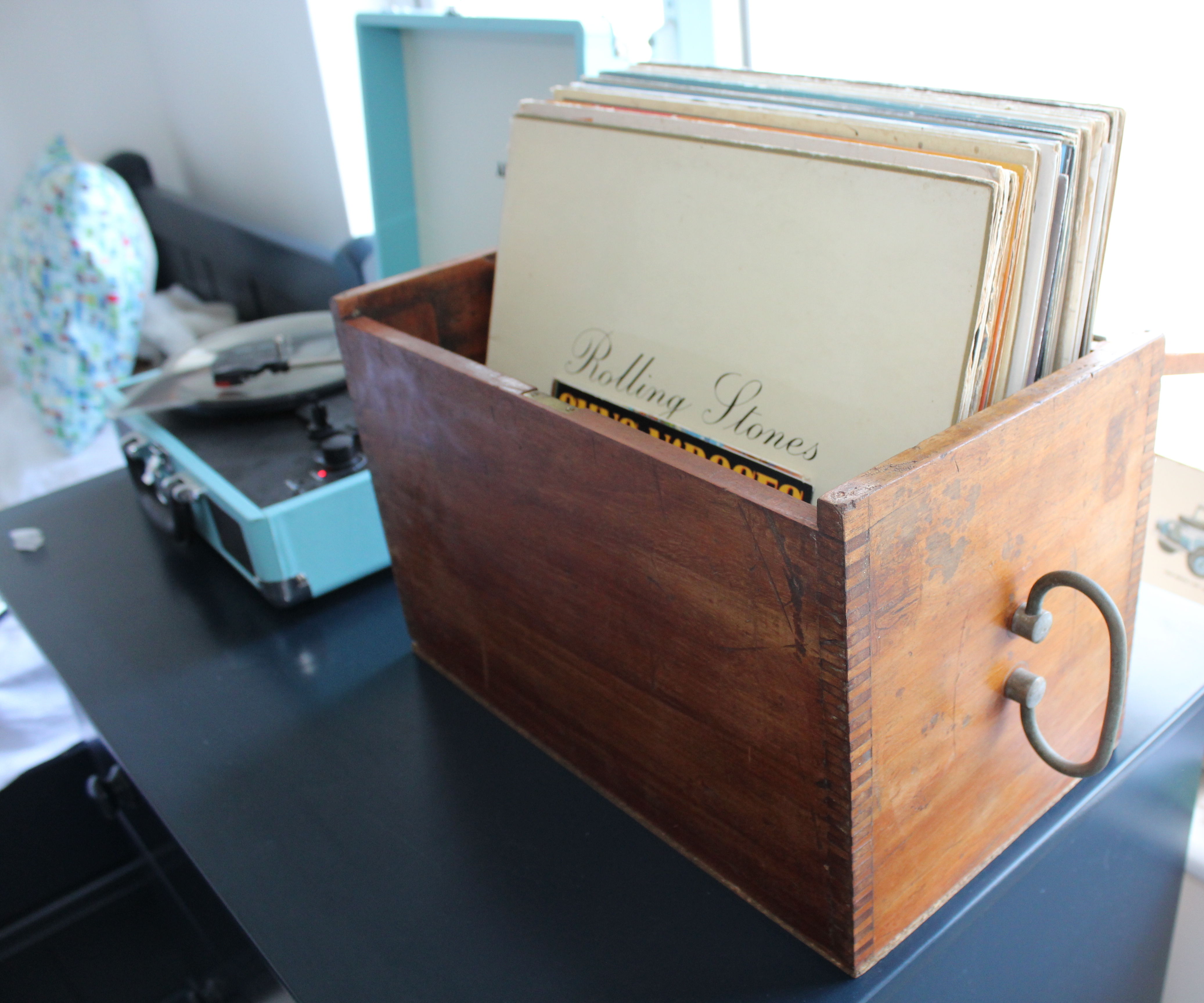 Restoring Vintage Box to Record Box