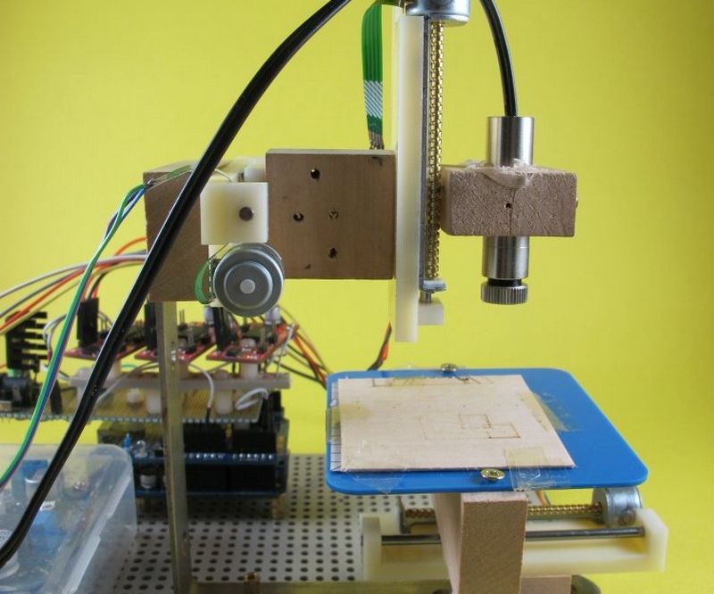 Arduino 3-axis Mini Lazer Paper-Cutter (plotter)