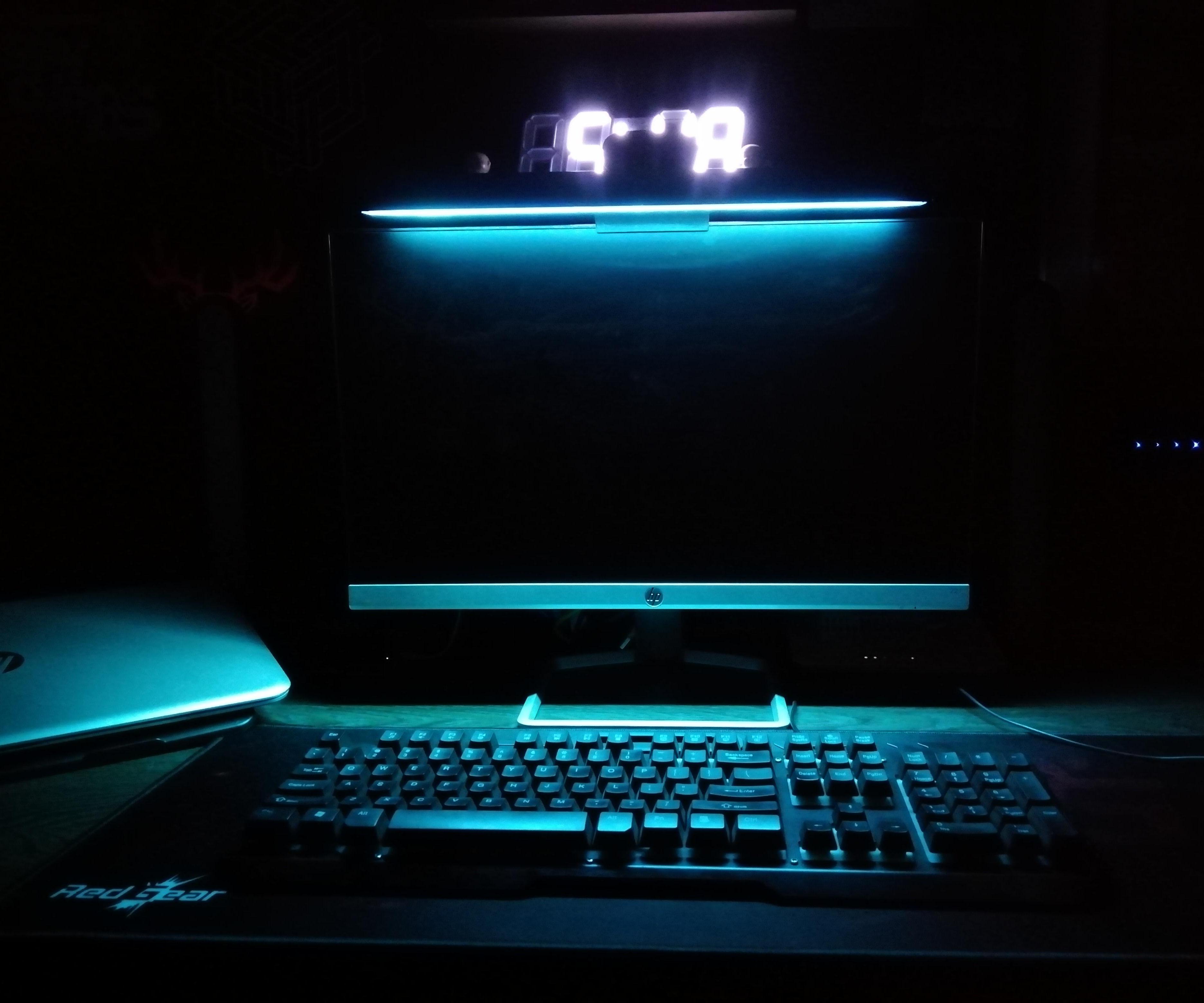 DIY Monitor ScreenBar WiFi RGB LED