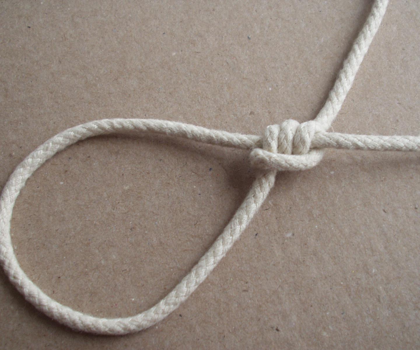 Adjustable Gripping Hitch