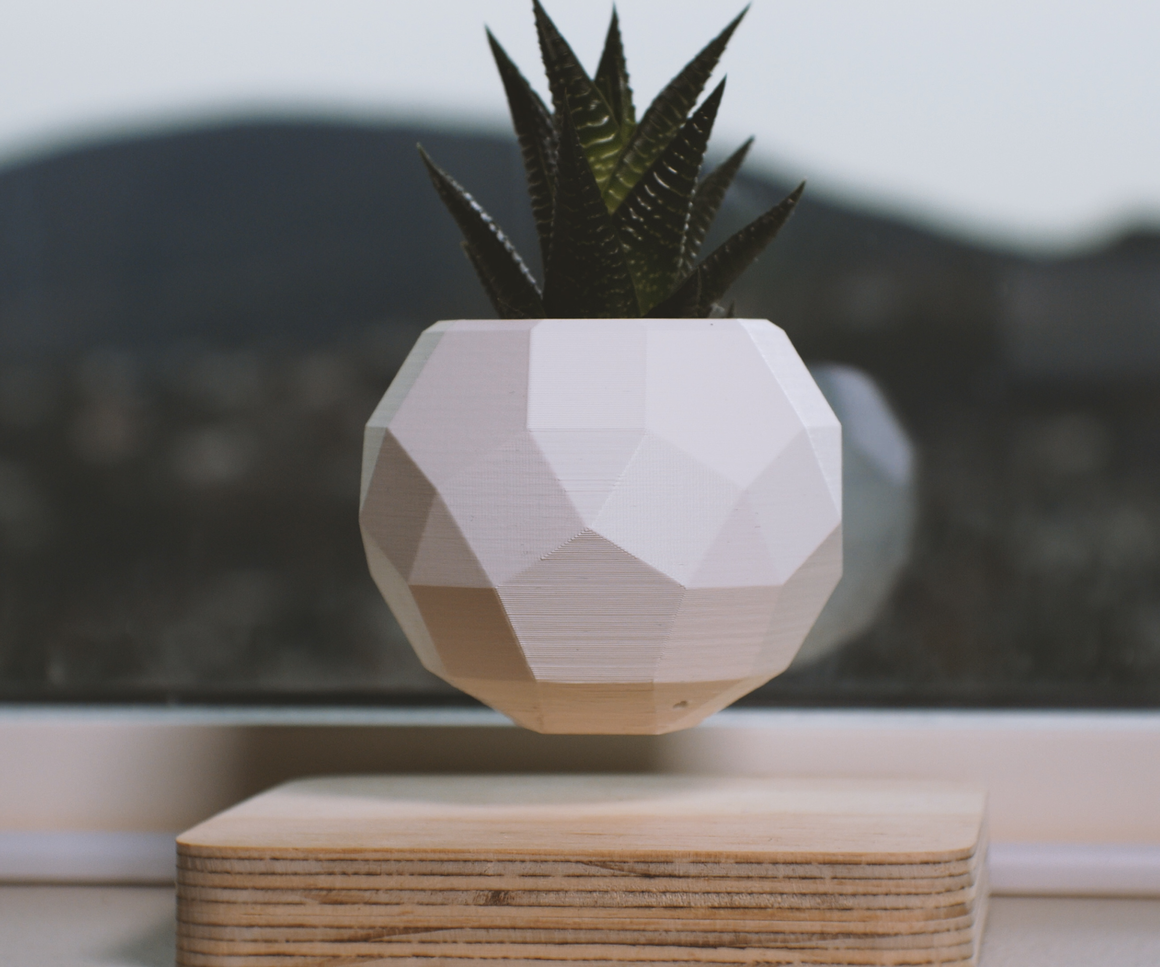 DIY Levitating Planter - CNC Version