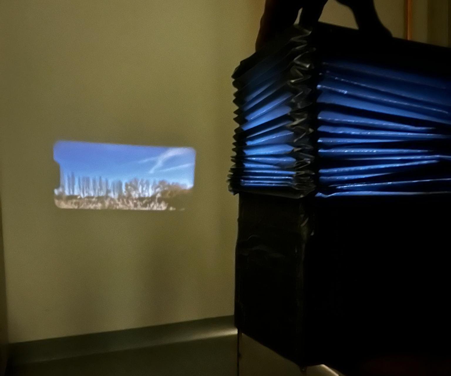 DIY Projector With Smartphone 📽️