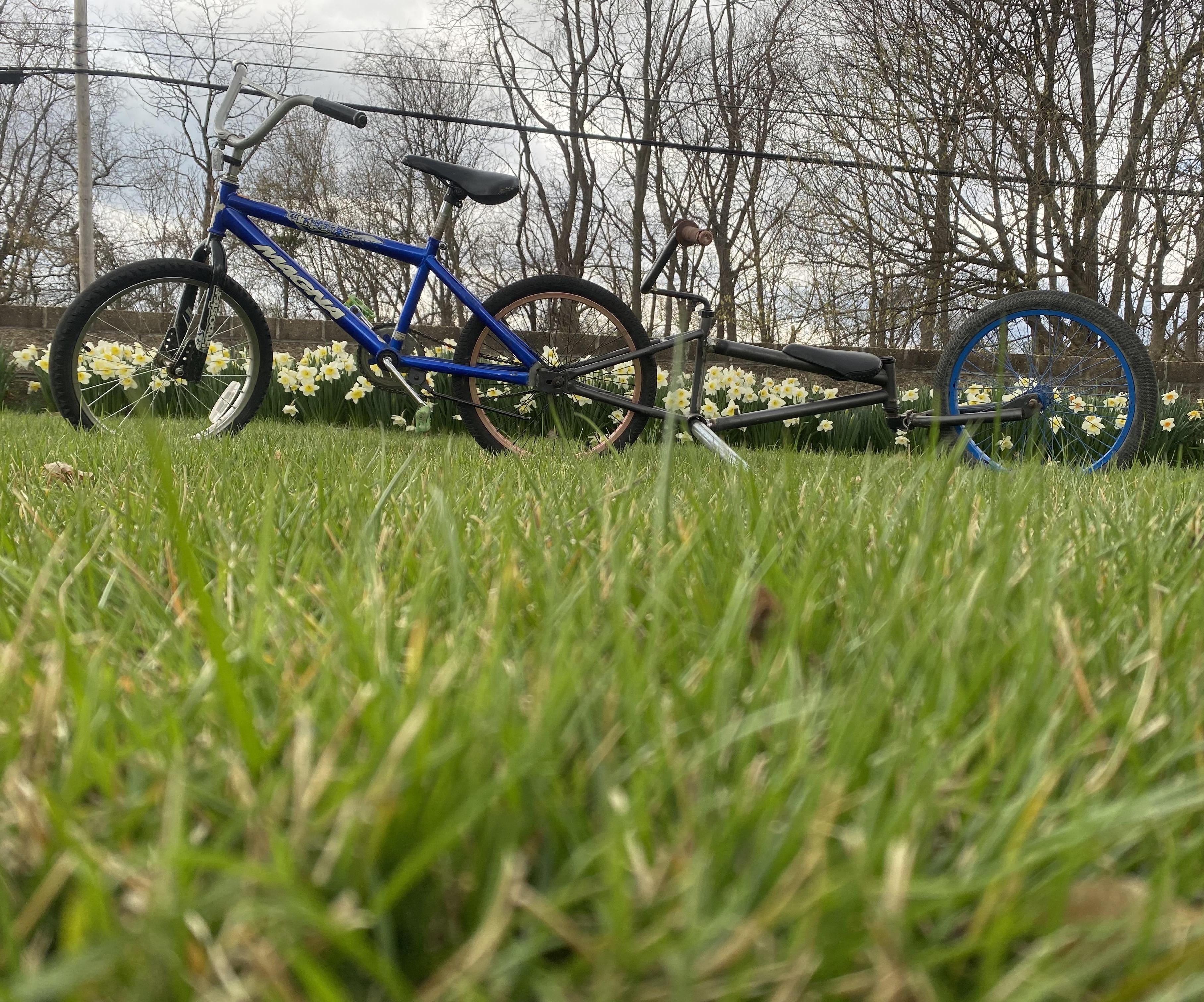 A Tandem Lowrider From 2 Old Bikes!!