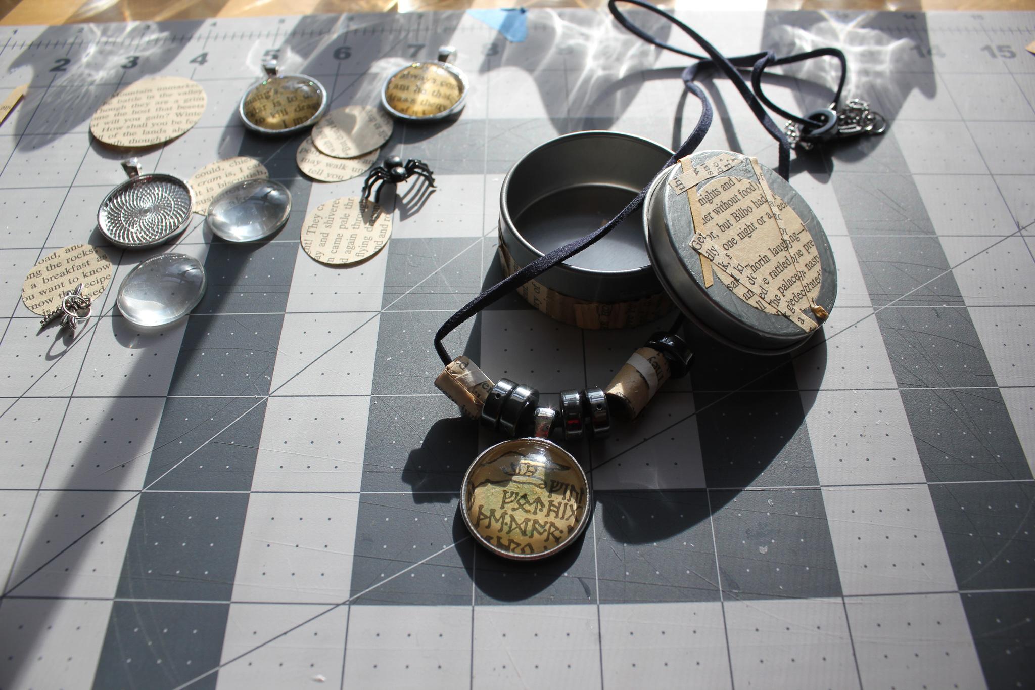 Story Tin Pendant Necklace