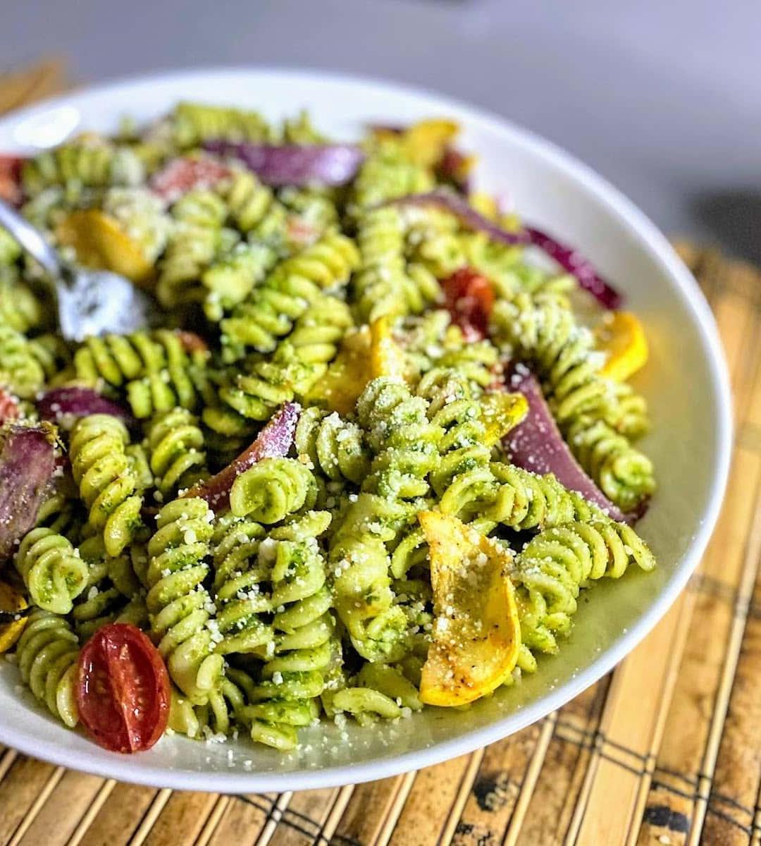 Delicious, Simple Recipe for Pesto Pasta  