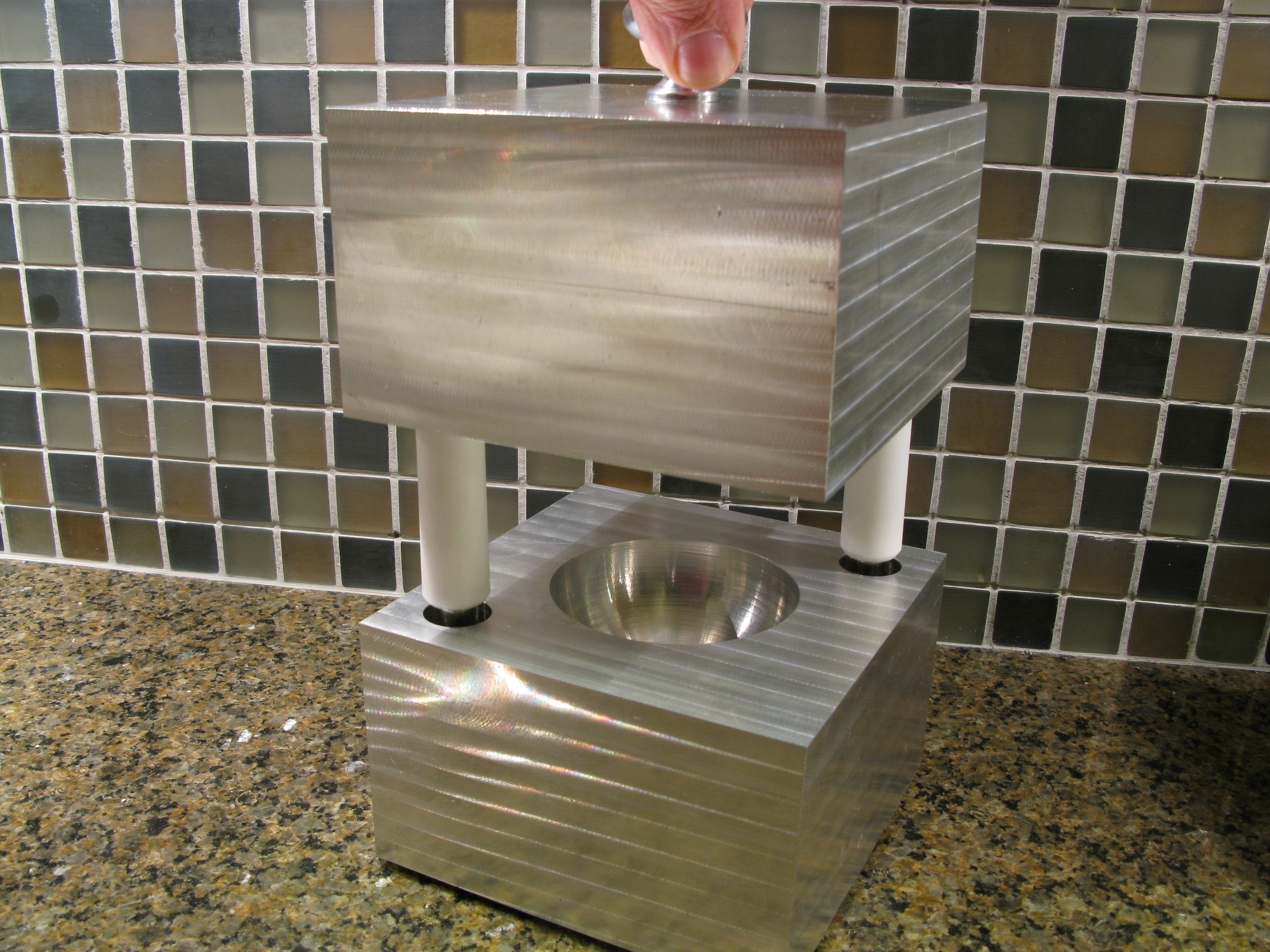 How to Make an Ice Ball Maker