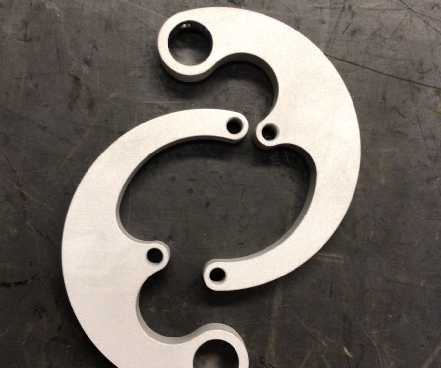 OFFICINE | RECYCLE - How to Add Disk Brakes to Virtually Any Bike