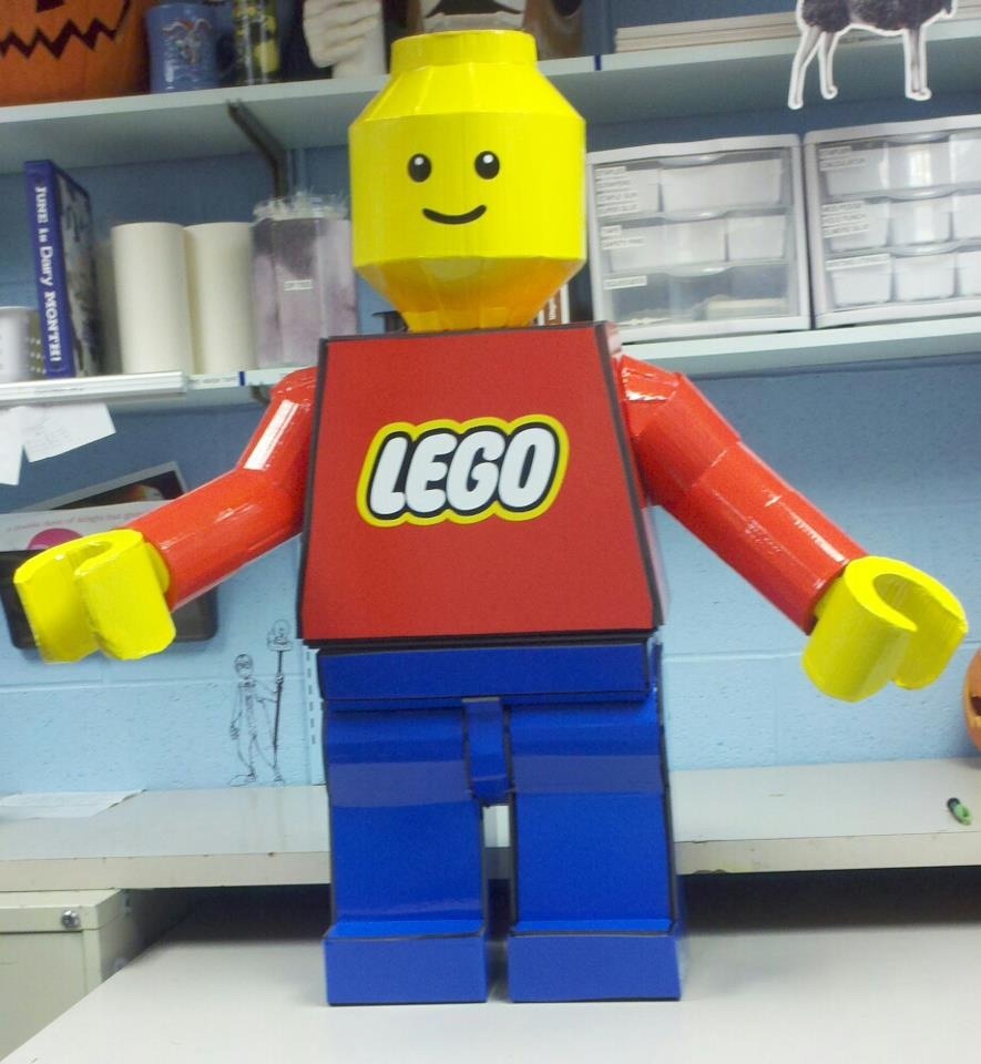 Lego MiniFig Giant