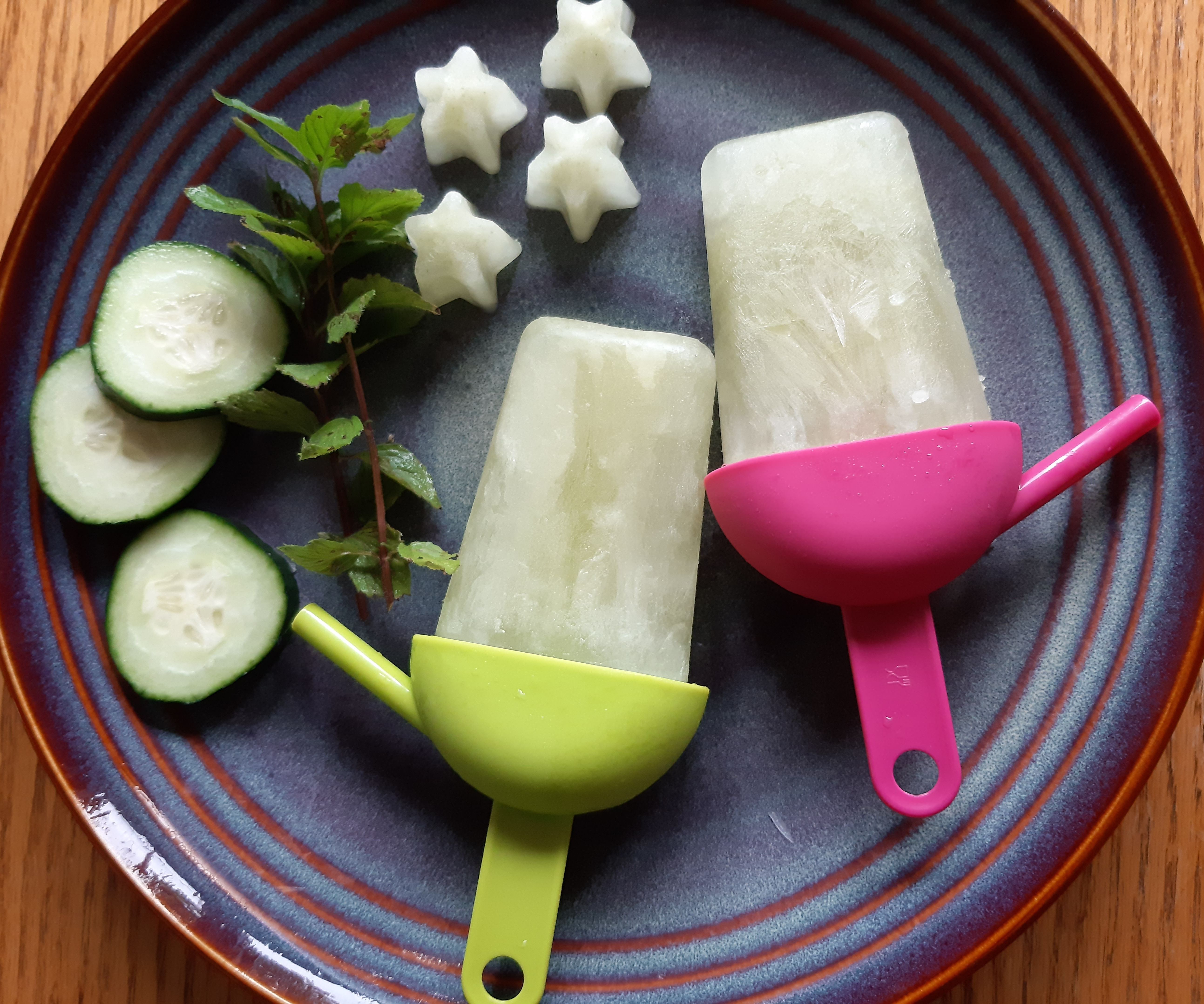 Refreshing "Swamp Water" Popsicles