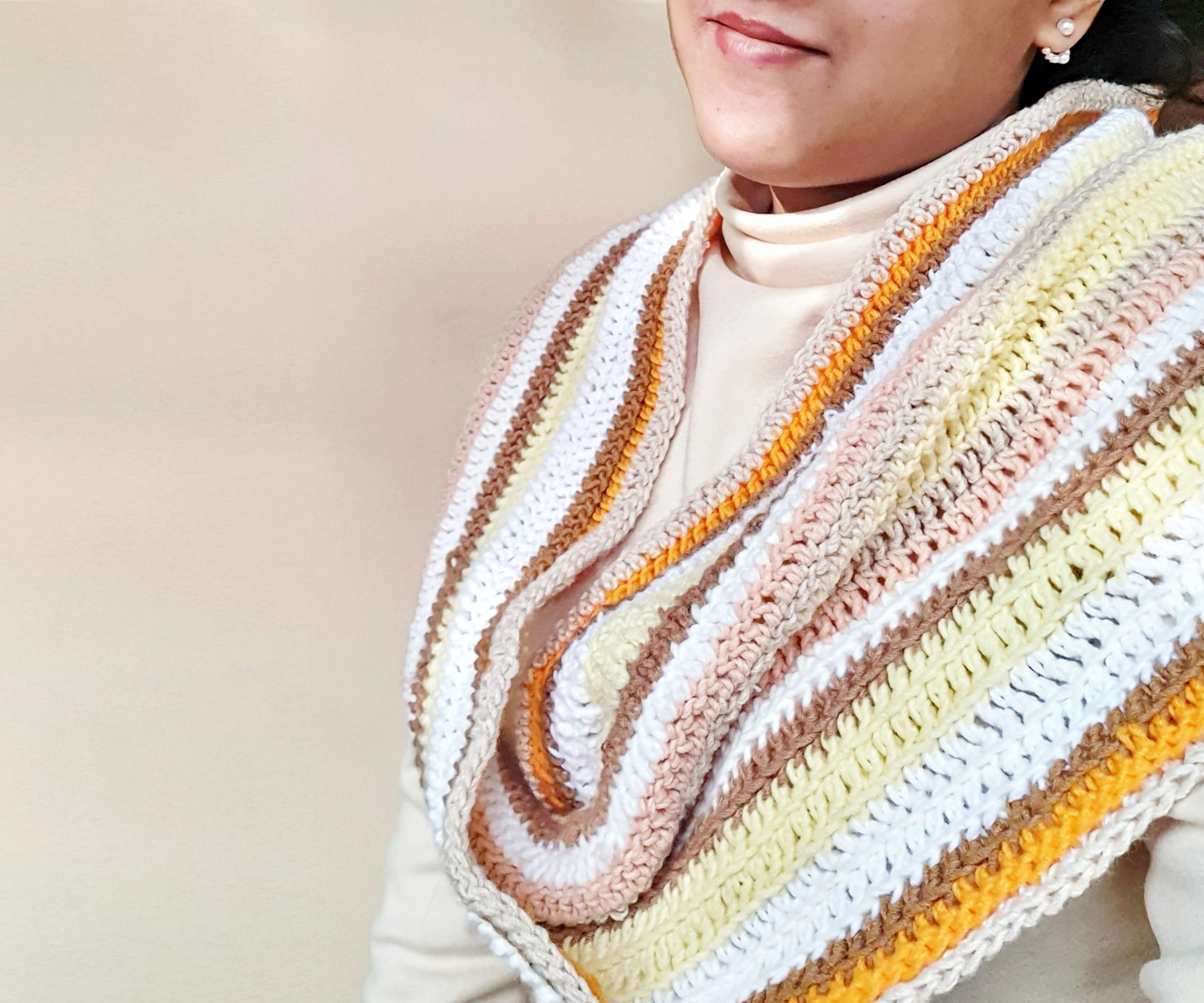 Learn to Crochet a Mobius Scarf