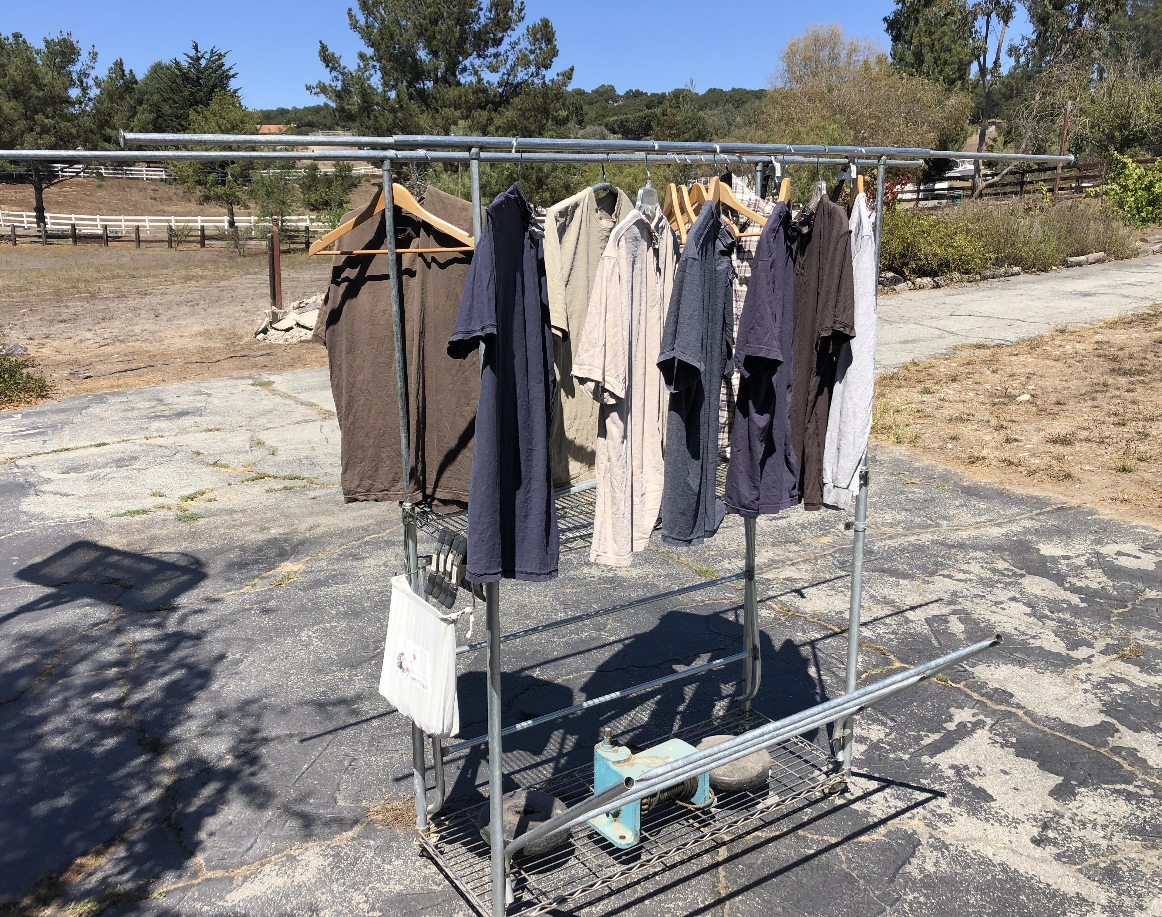 Mobile Solar Clothes Dryer