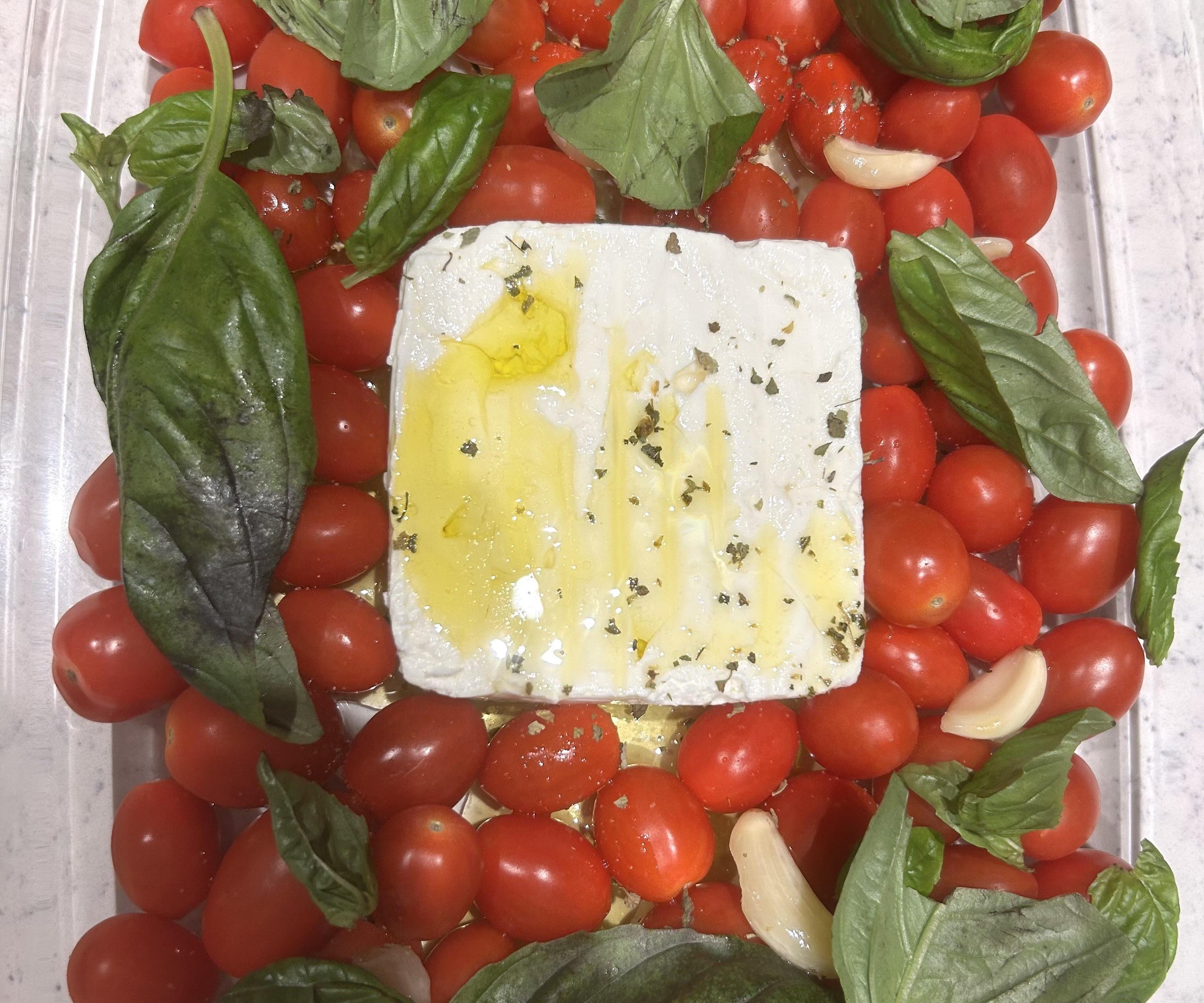 How to Make Baked Feta Pasta