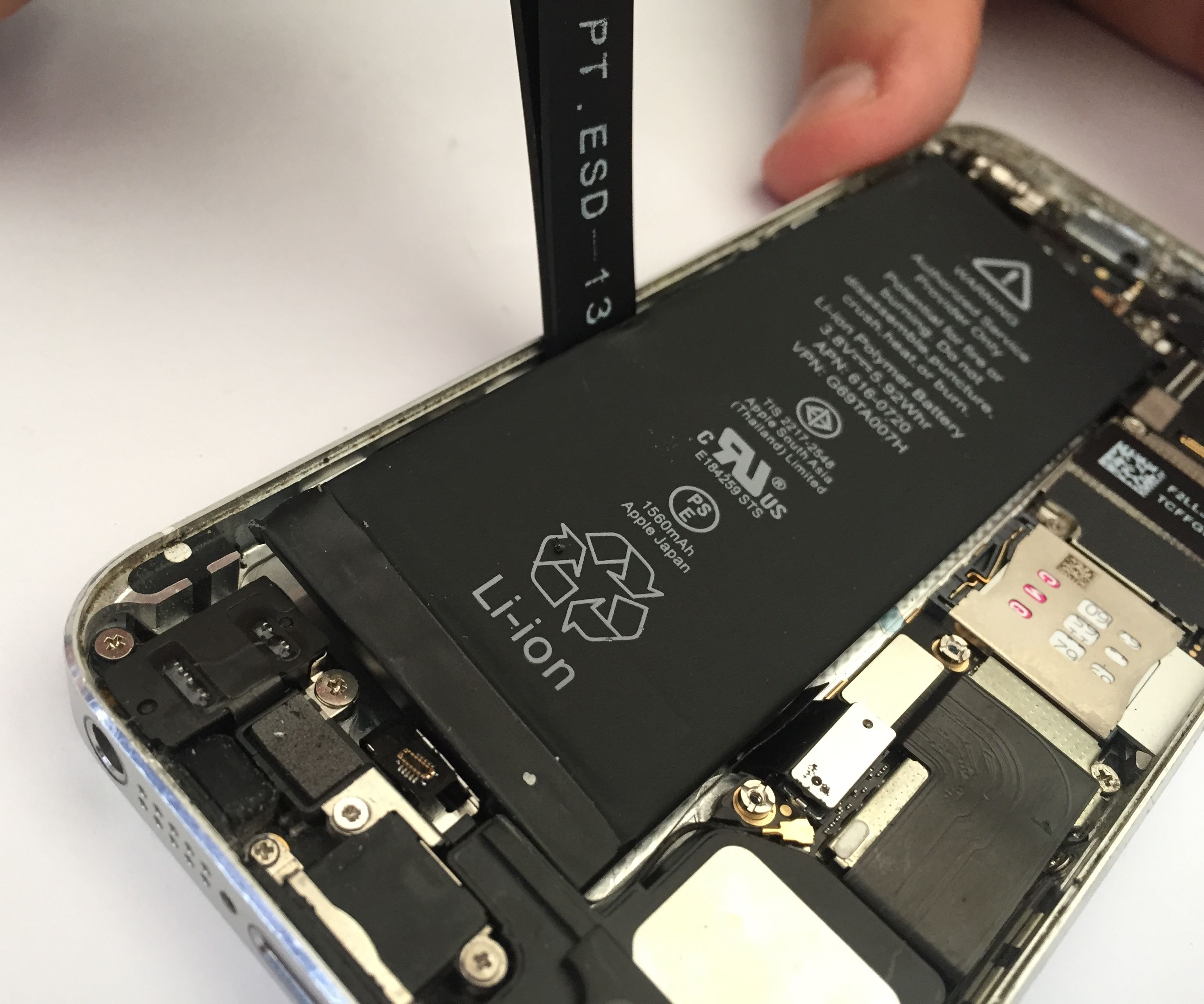 IPhone 5S & 5C Battery Replacement - How To