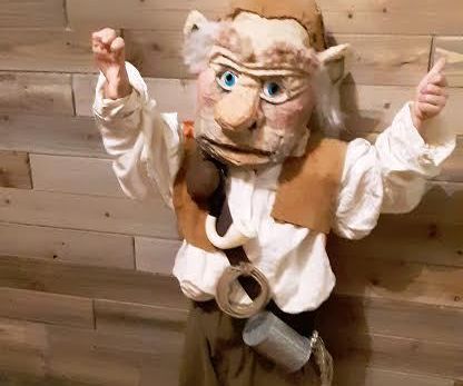 Hoggle Dwarf of Jim Hensens Labyrinth