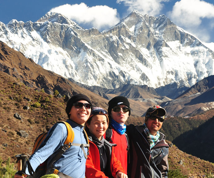 How to trek Everest base bamp