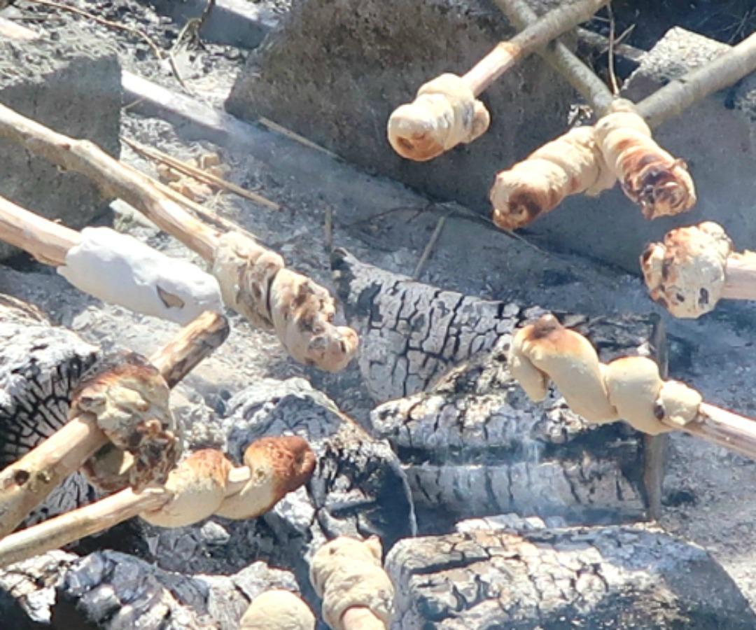 How to Cook Bread on a Stick