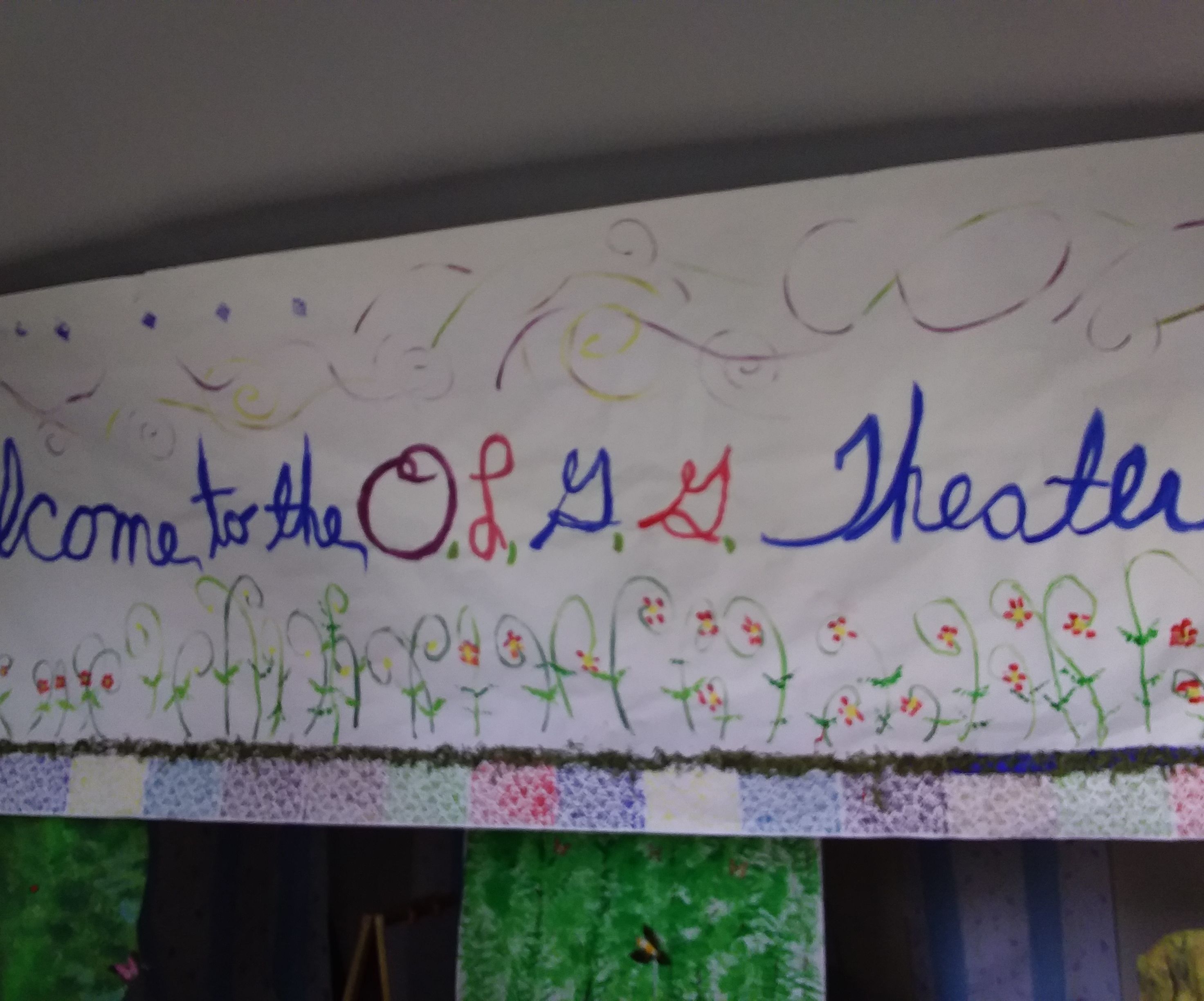 The OLGG HOME THEATE PLAY HOUSE 