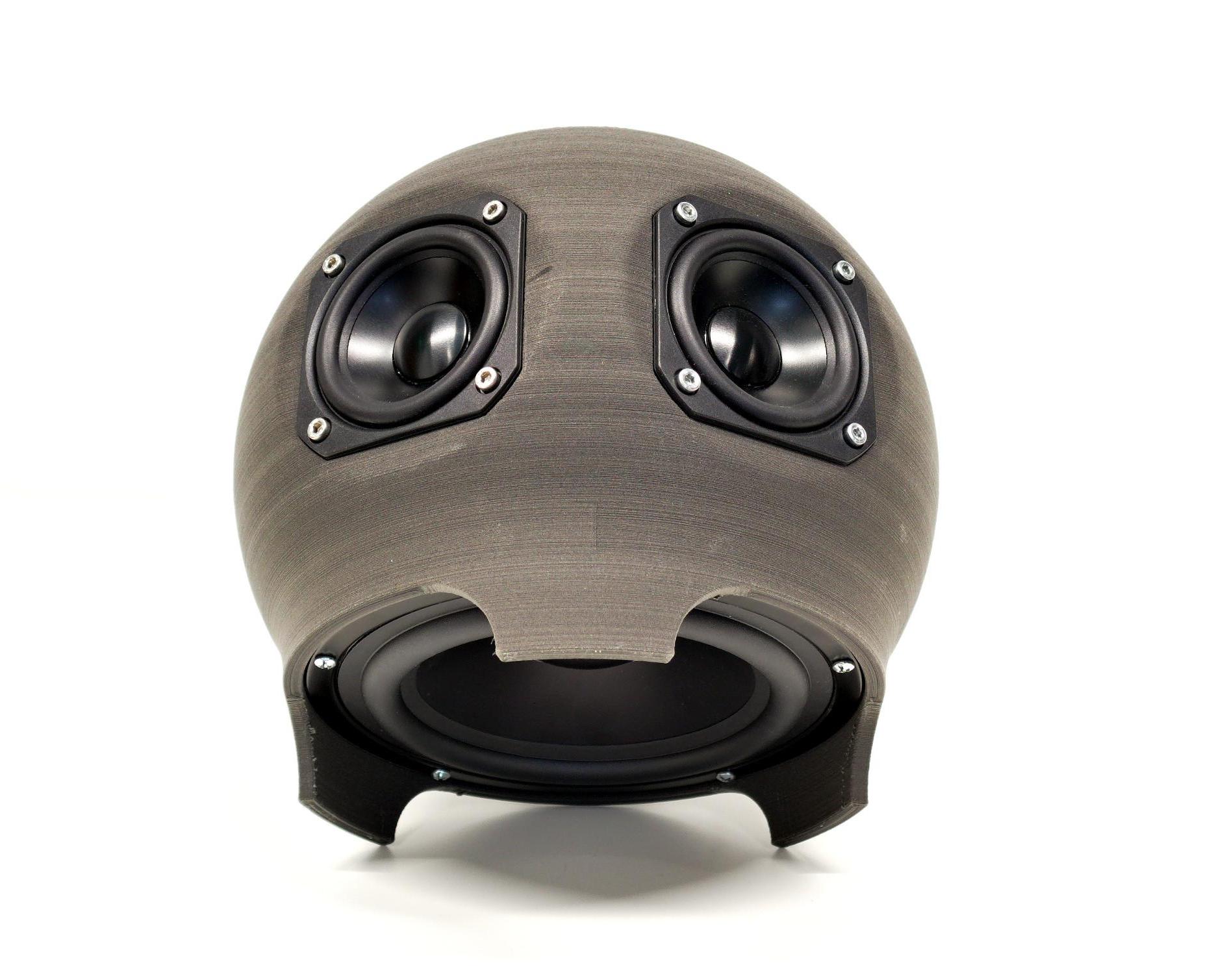 USB-powered Boombox Using 3D Printing