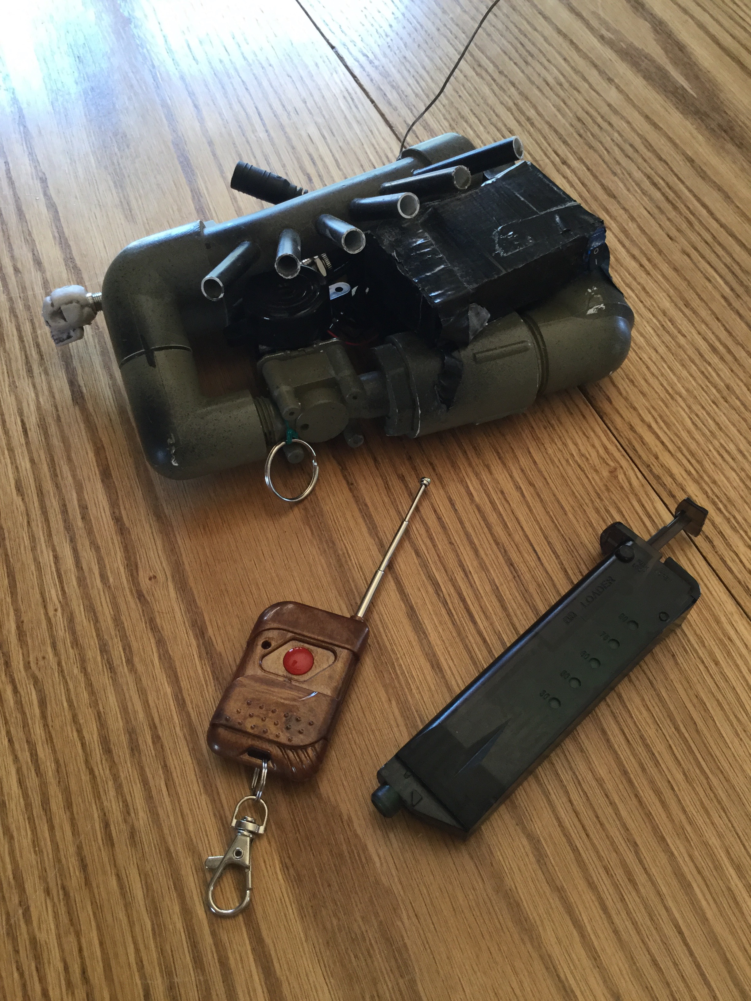 Airsoft Remote Detonation Mine/ Present Trap