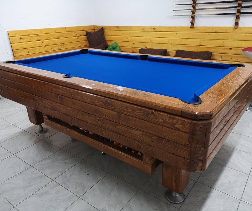 7 Foot Pool Table Restauration