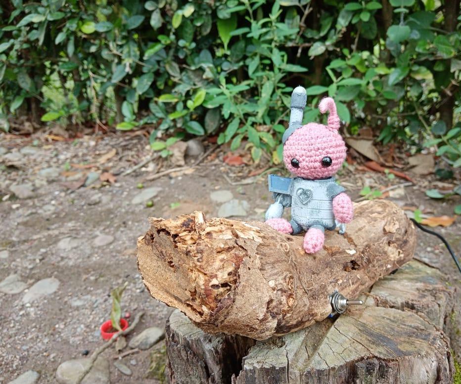 Iron Ant: the First Crossover (Crochet and 3D Printing).