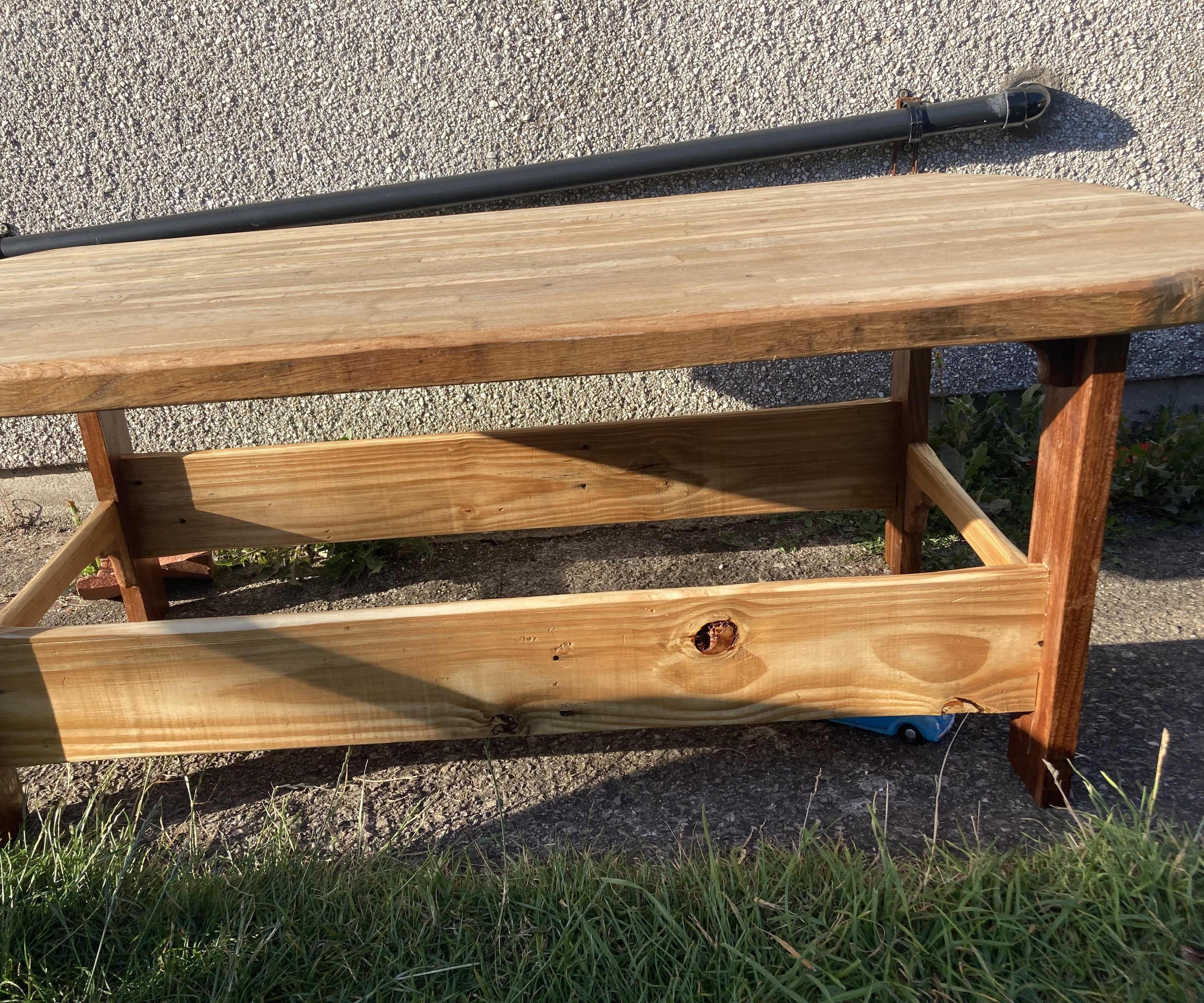 Making a Garden Bench  From an Old Worktop 