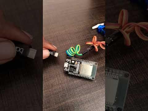 ESP32 Switch Control Using Servo (Voice Control Switch On/off Bot)